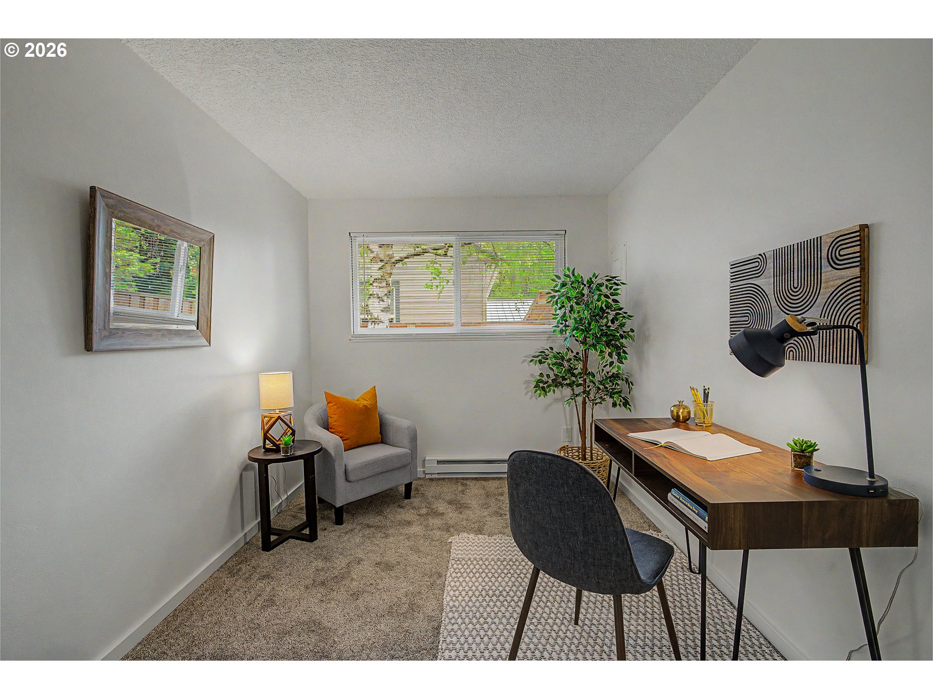 2913/2915 SE 19TH AVE