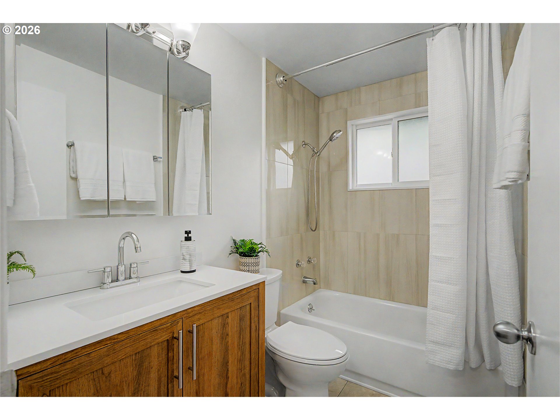 2913/2915 SE 19TH AVE
