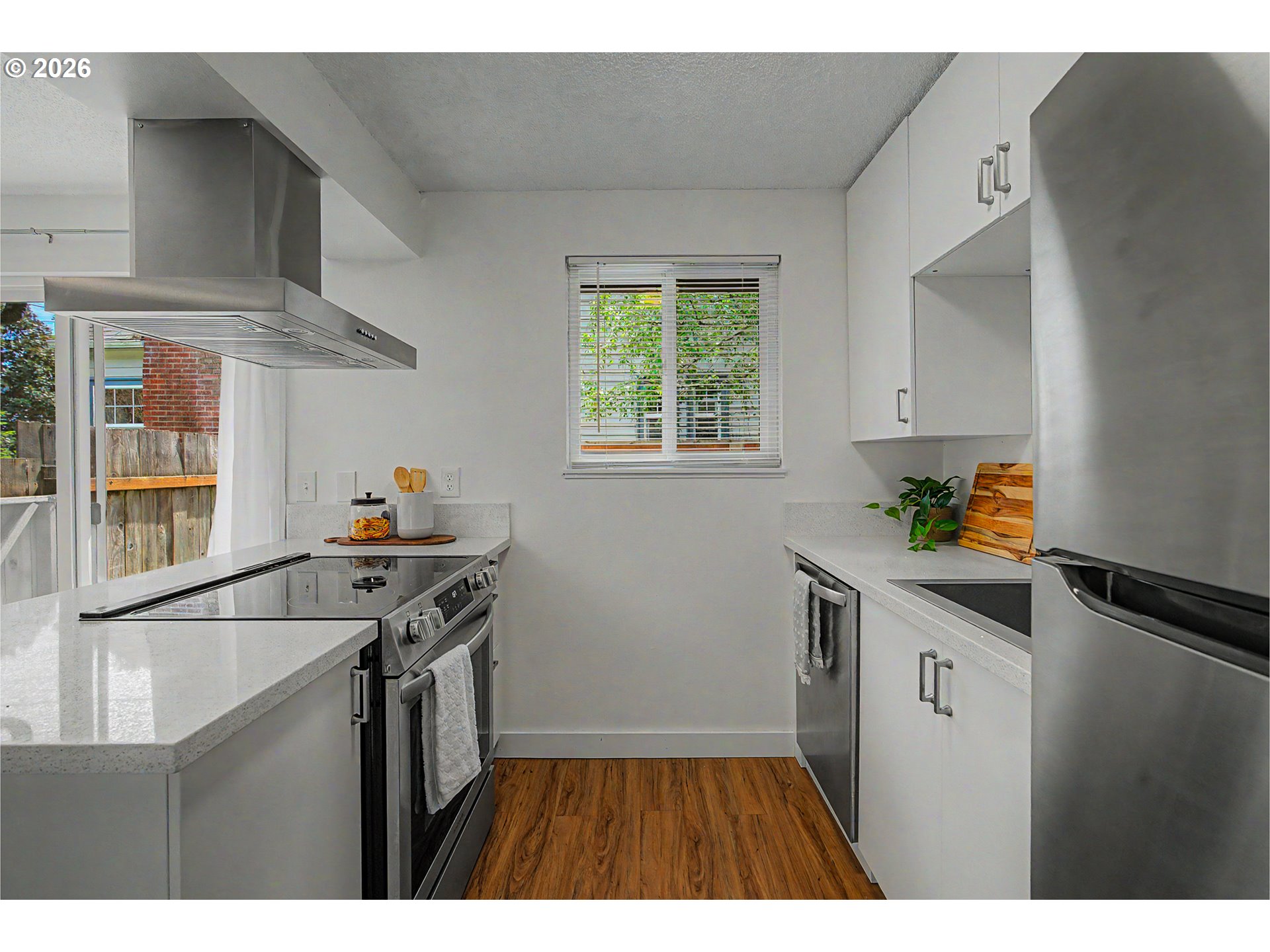 2913/2915 SE 19TH AVE