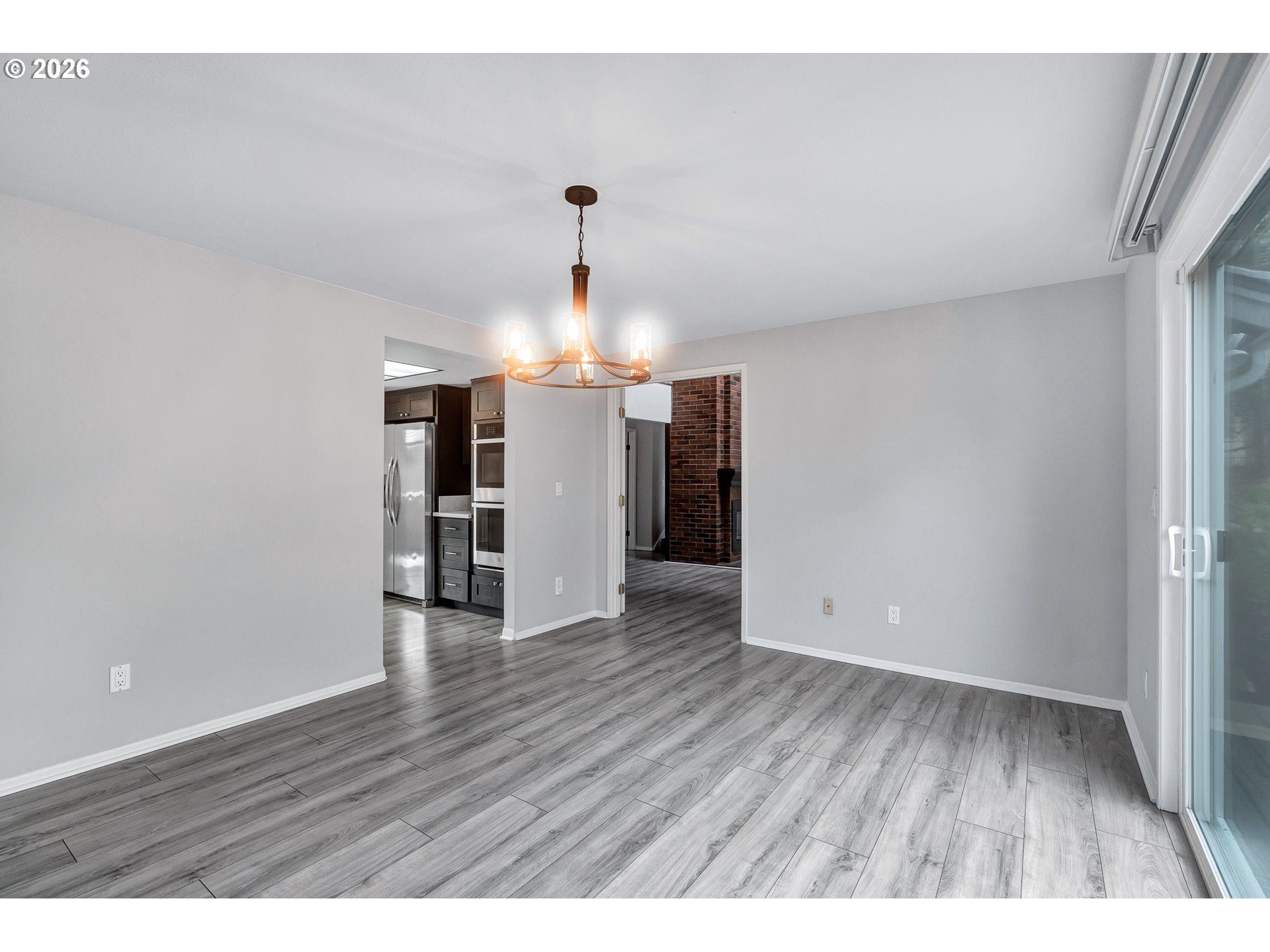 17 BRITTEN CT