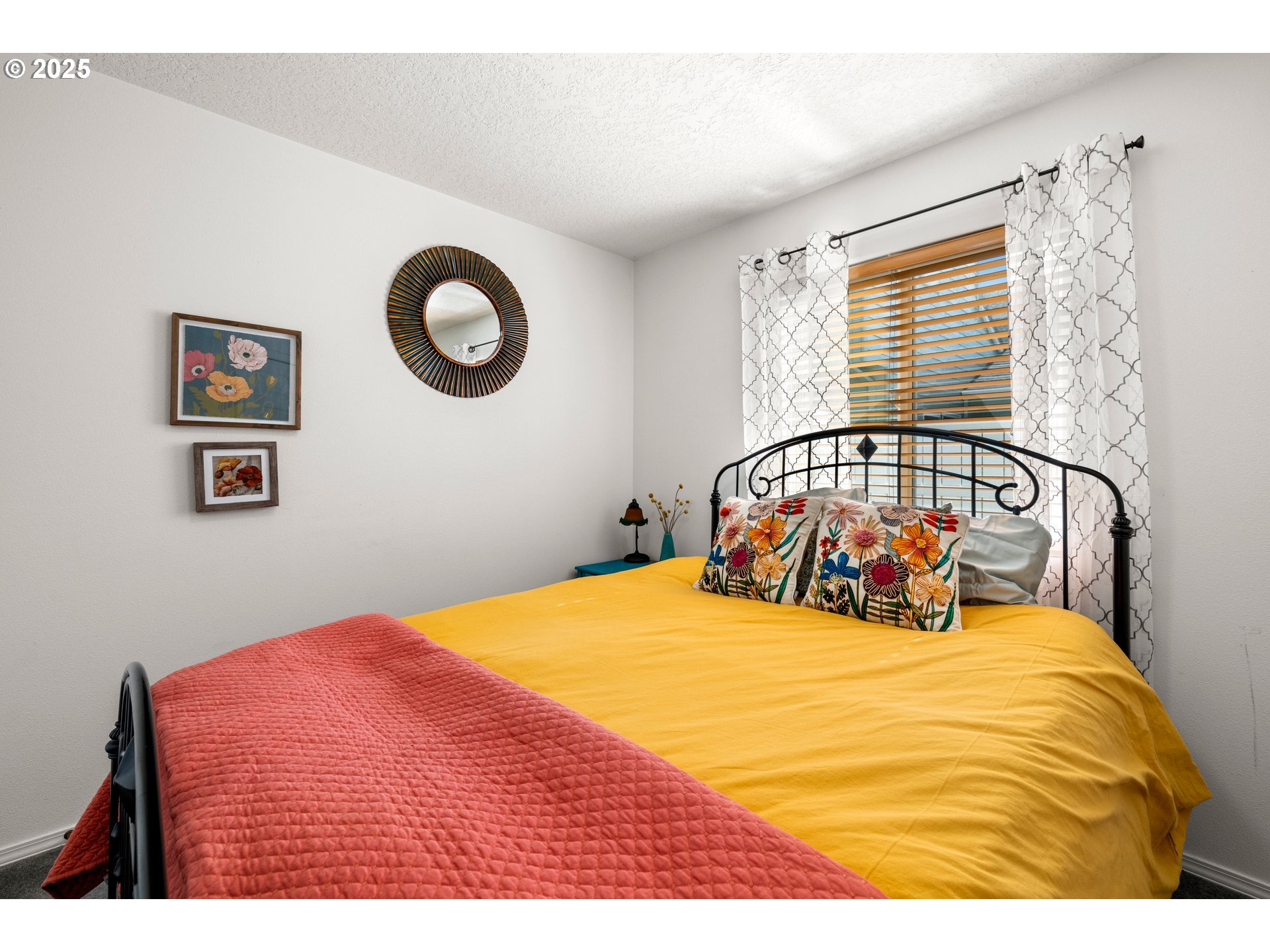 20674 NE SHORE VIEW DR