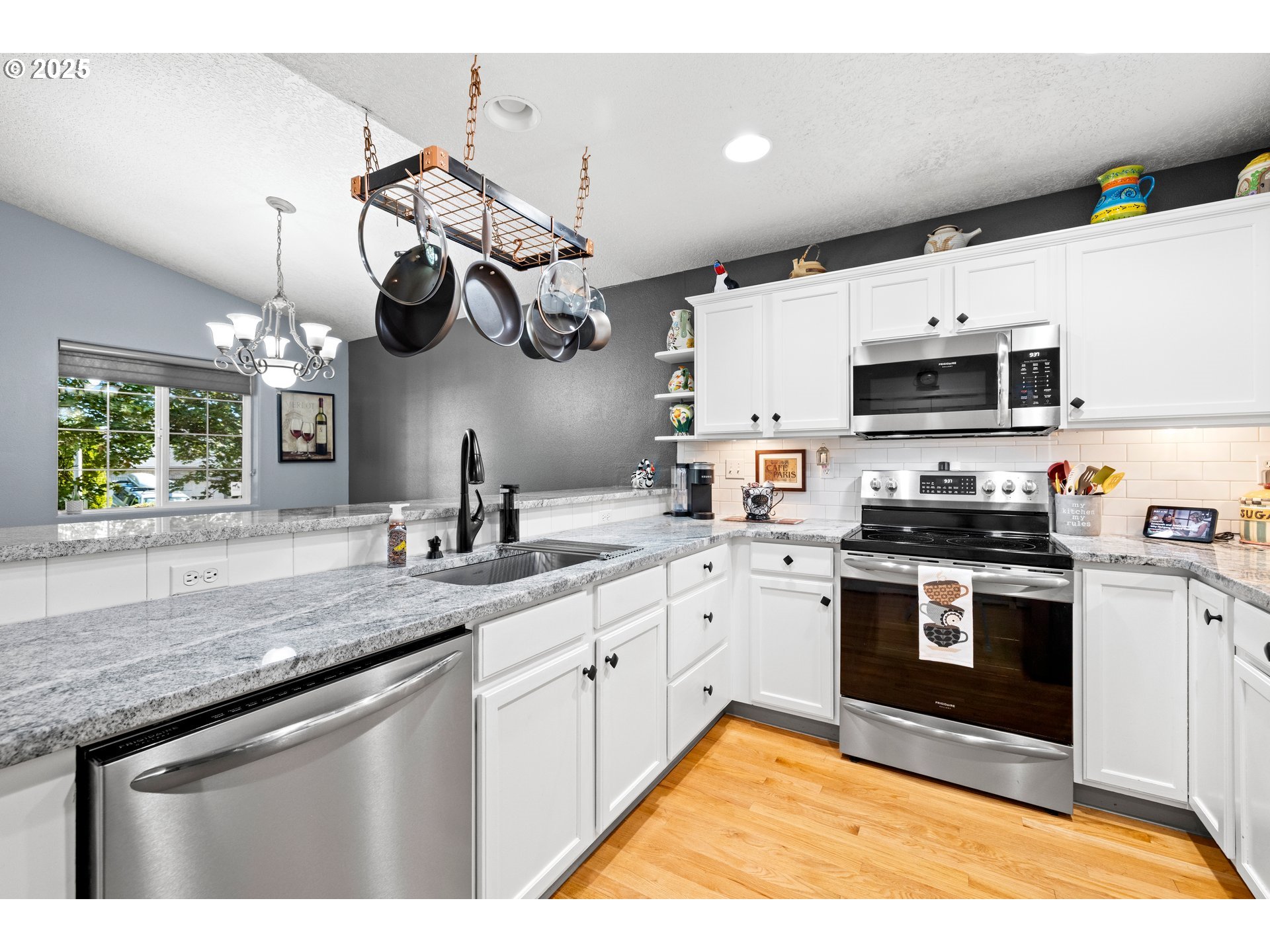 20674 NE SHORE VIEW DR