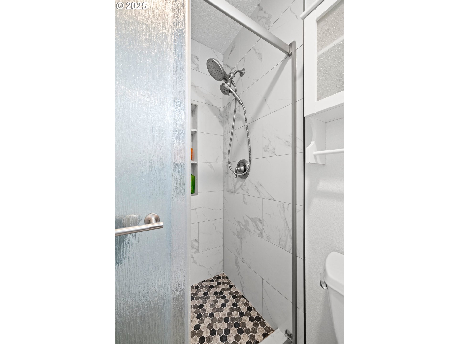 20674 NE SHORE VIEW DR