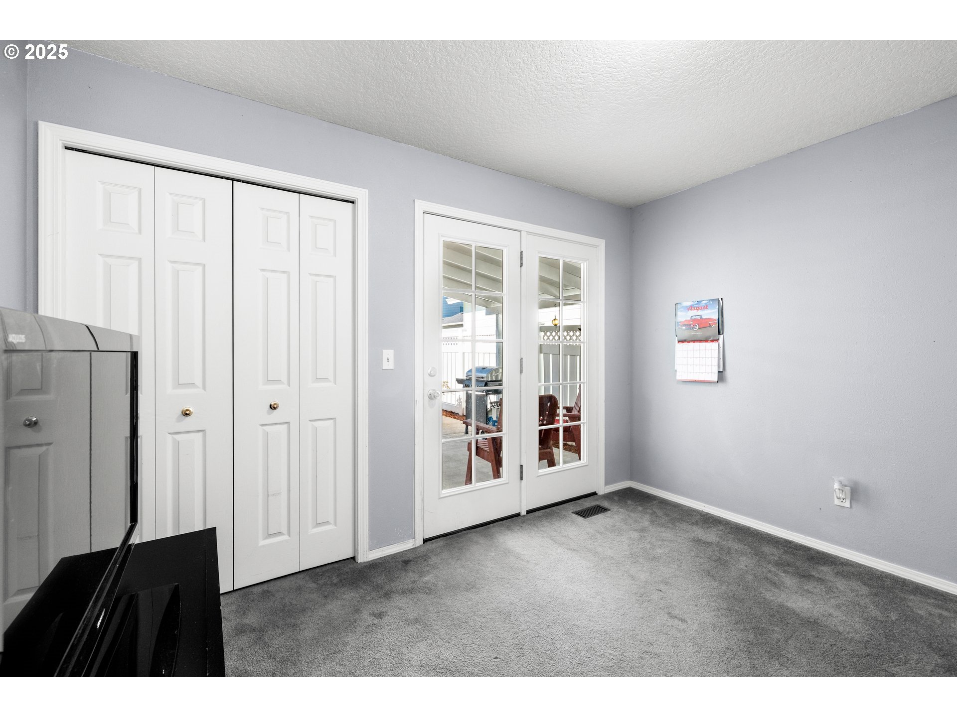 20674 NE SHORE VIEW DR