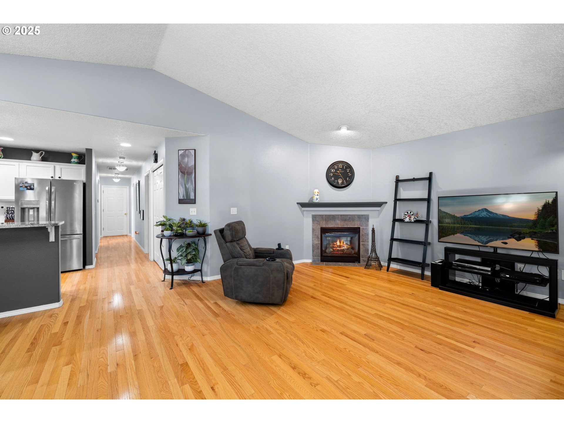 20674 NE SHORE VIEW DR