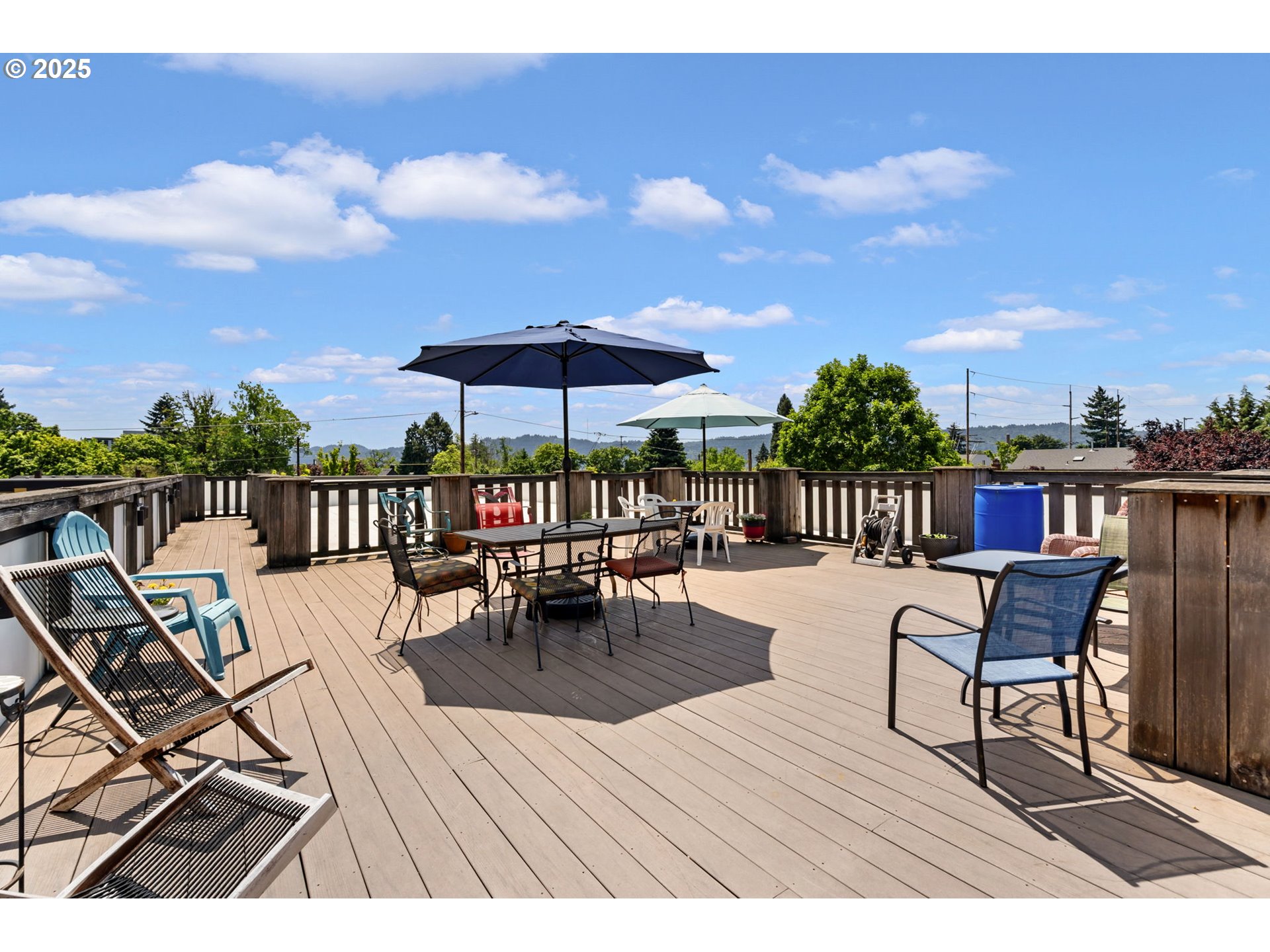 2525 N KILLINGSWORTH ST 205