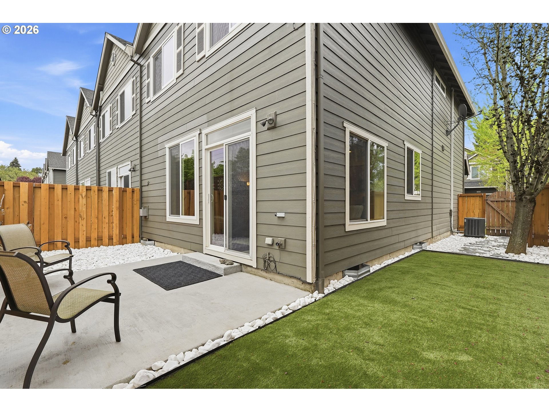 5029 SW Wentworth TER