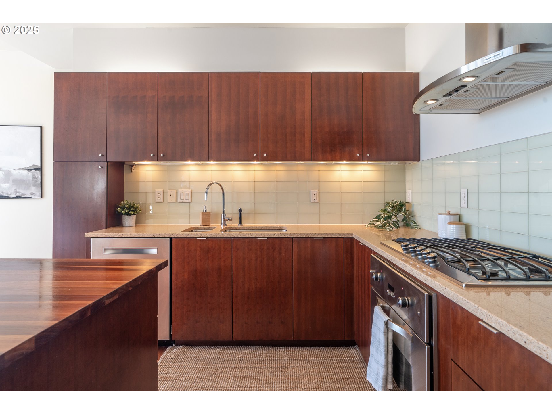 3570 S RIVER PKWY 2301