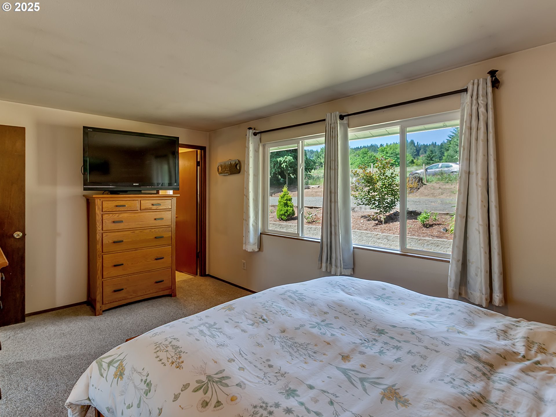 21000 SW FINNIGAN HILL RD