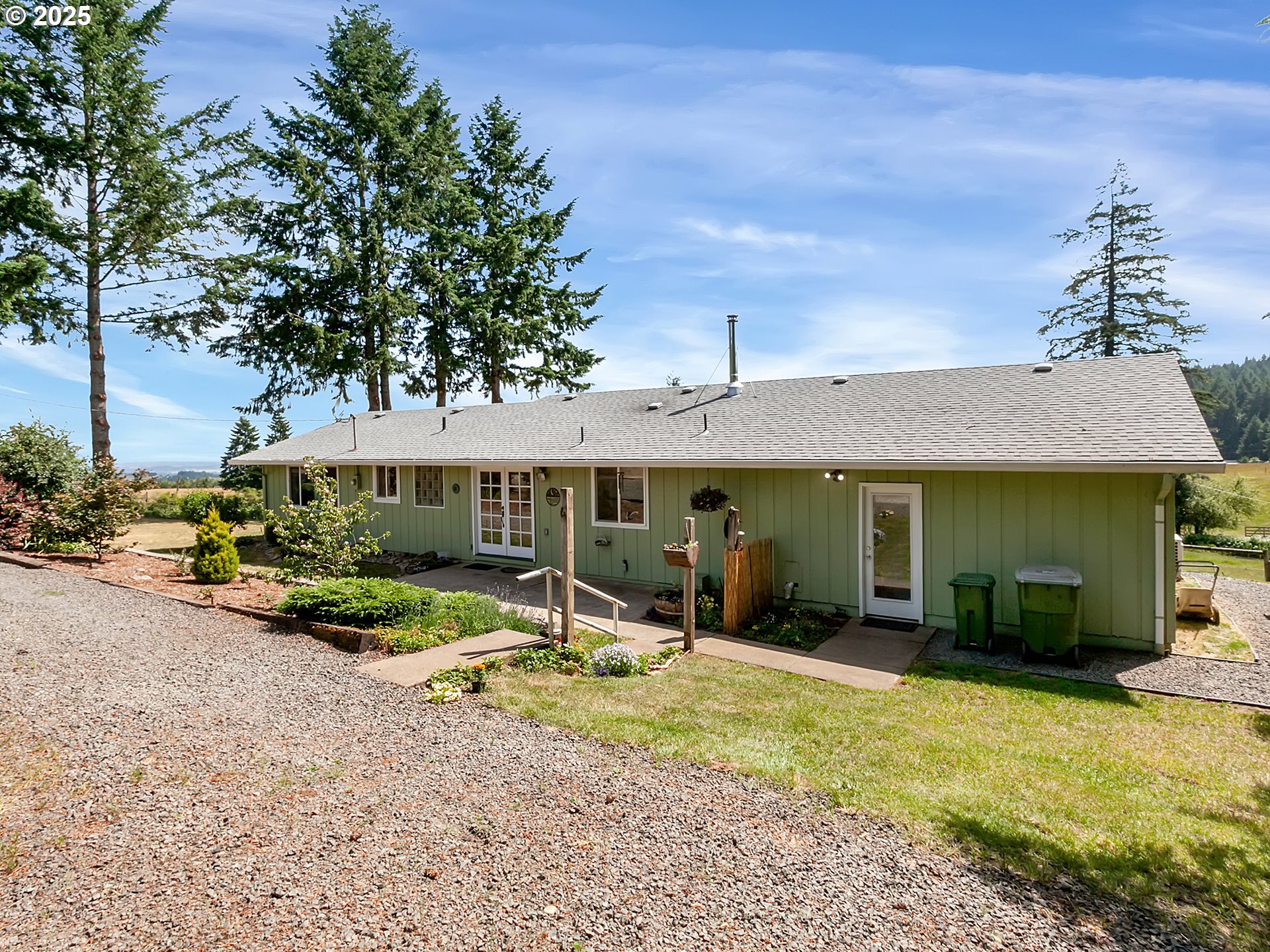 21000 SW FINNIGAN HILL RD