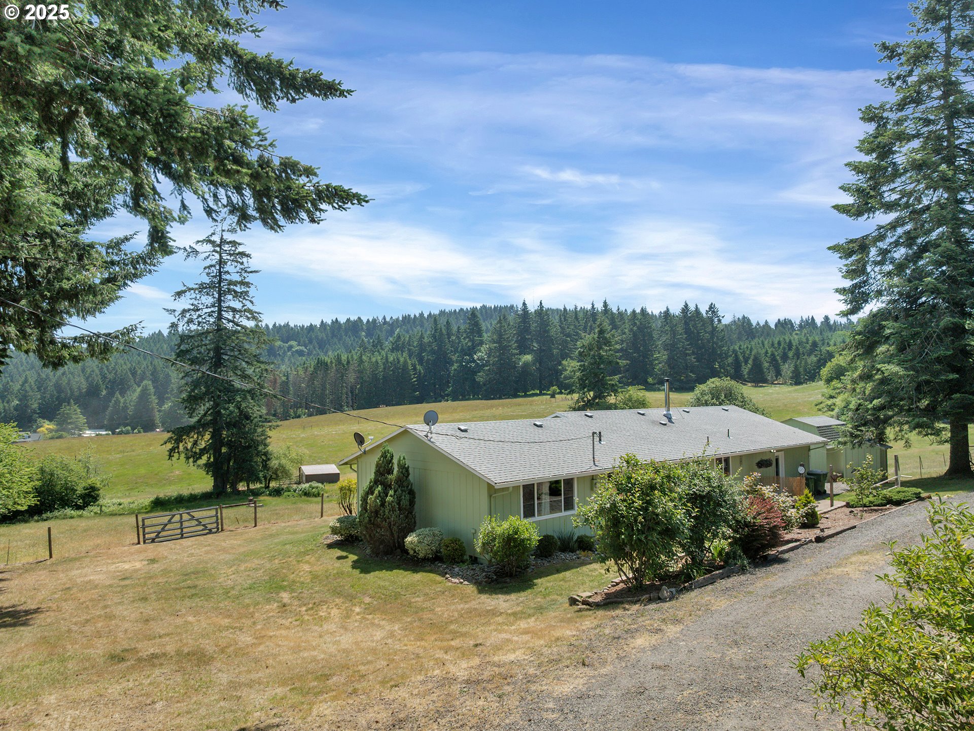 21000 SW FINNIGAN HILL RD