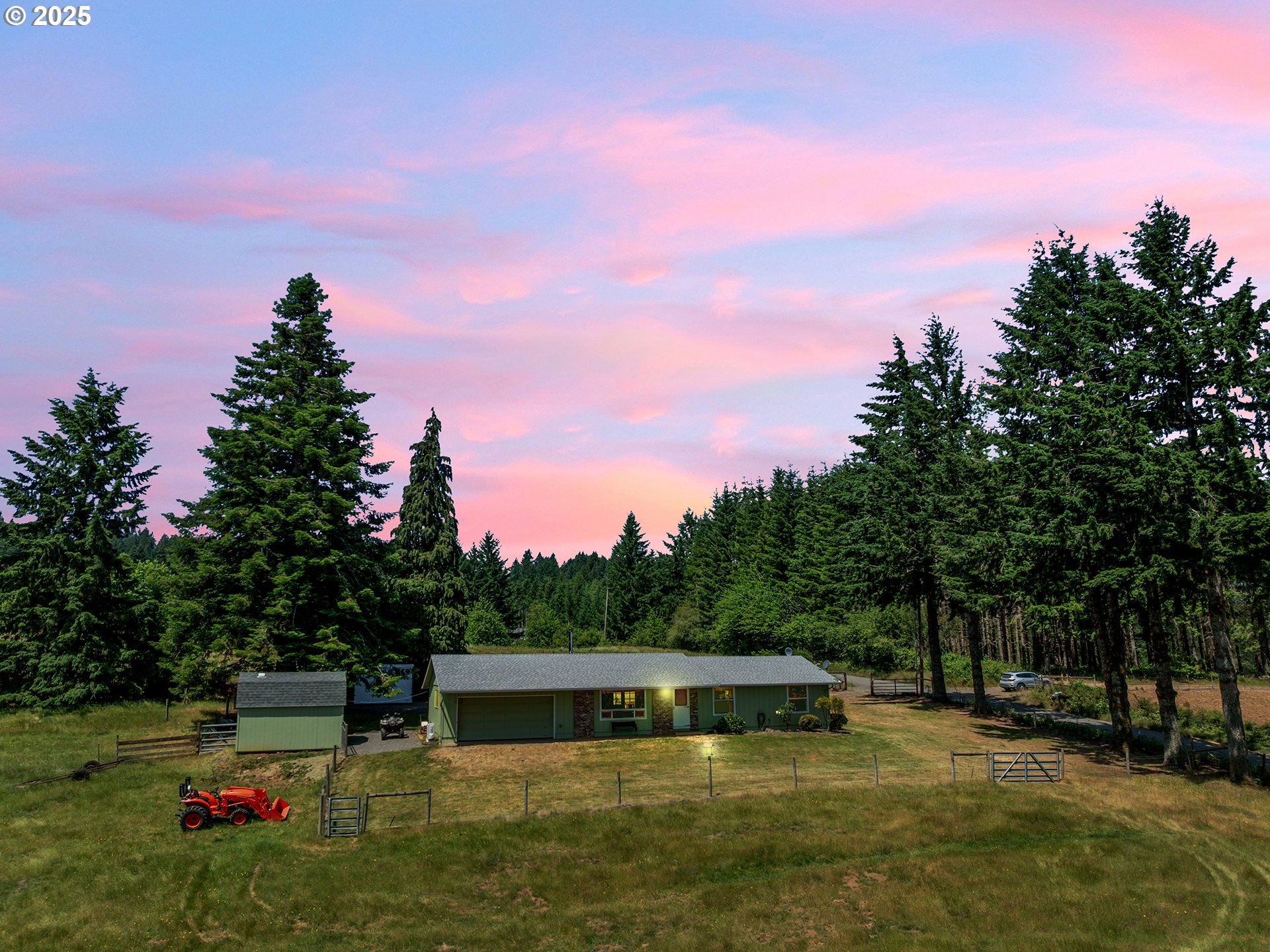 21000 SW FINNIGAN HILL RD