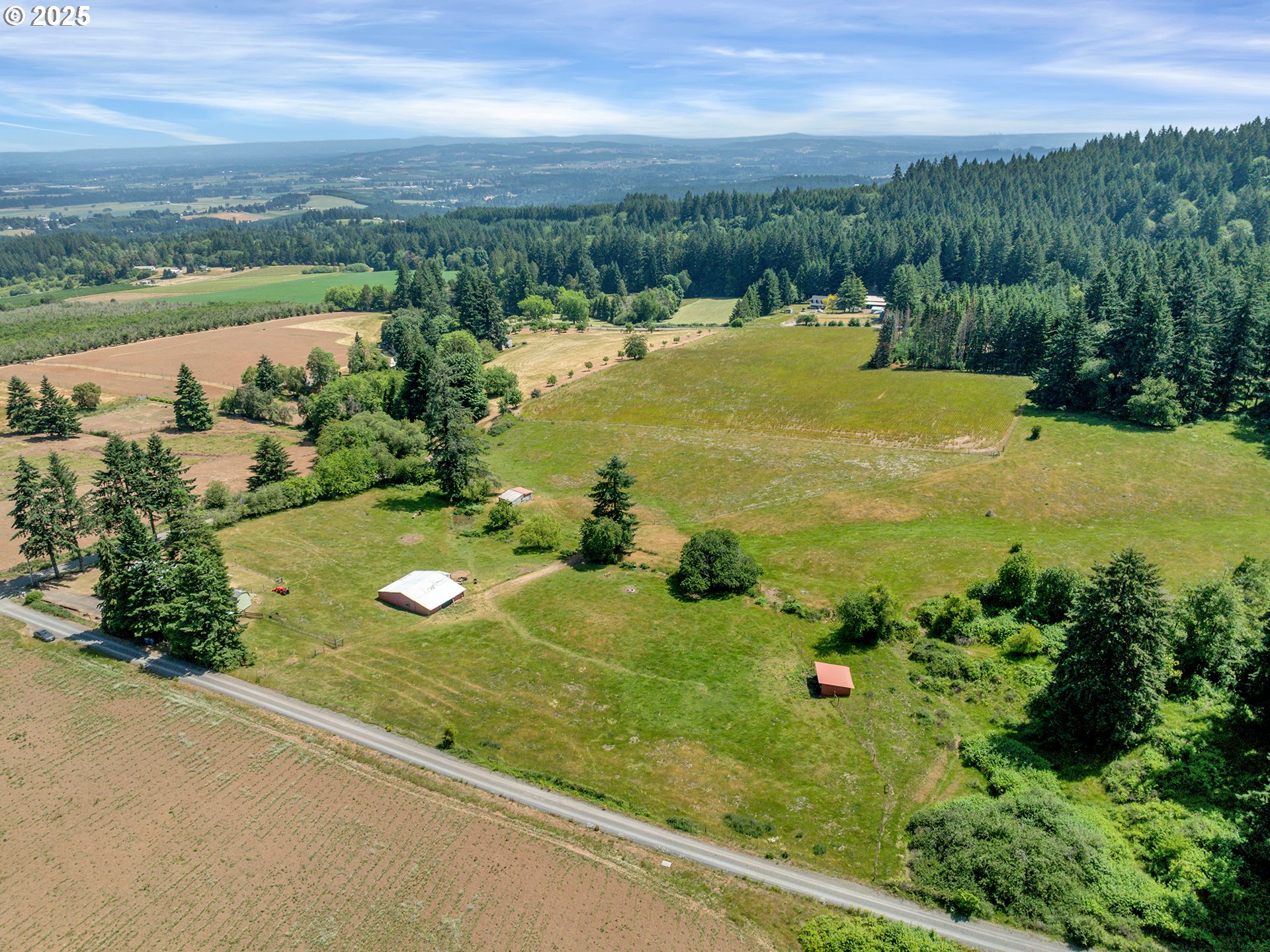 21000 SW FINNIGAN HILL RD