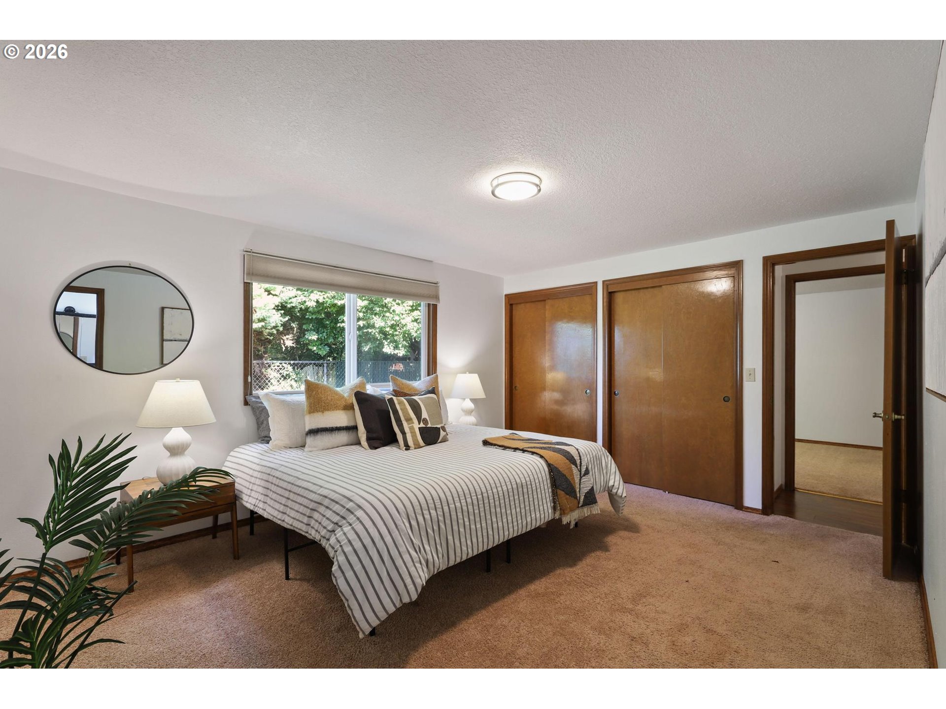305 SE 84TH AVE
