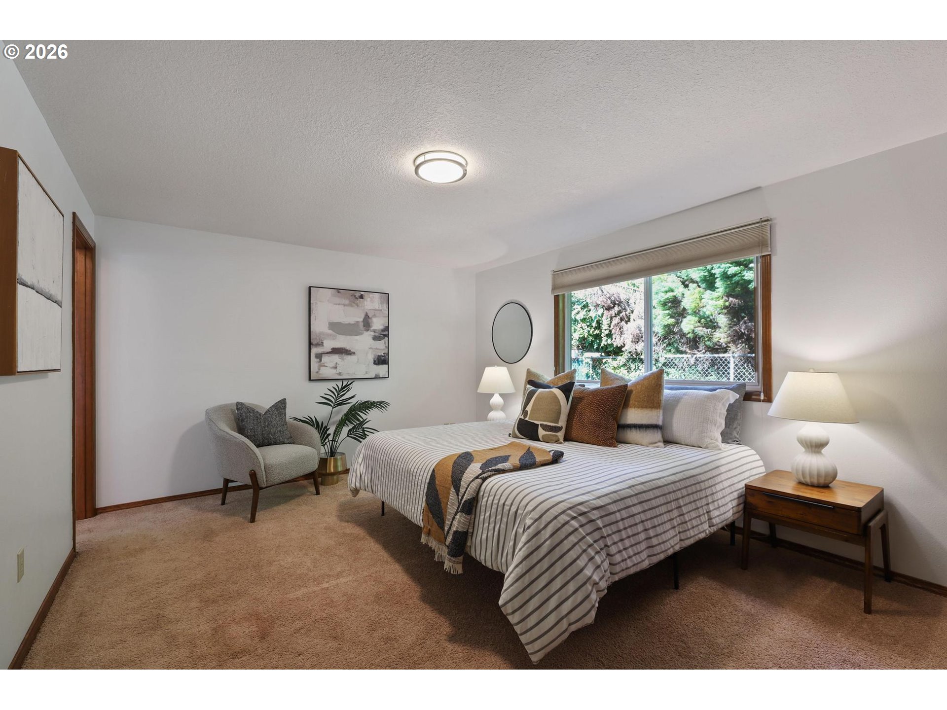 305 SE 84TH AVE