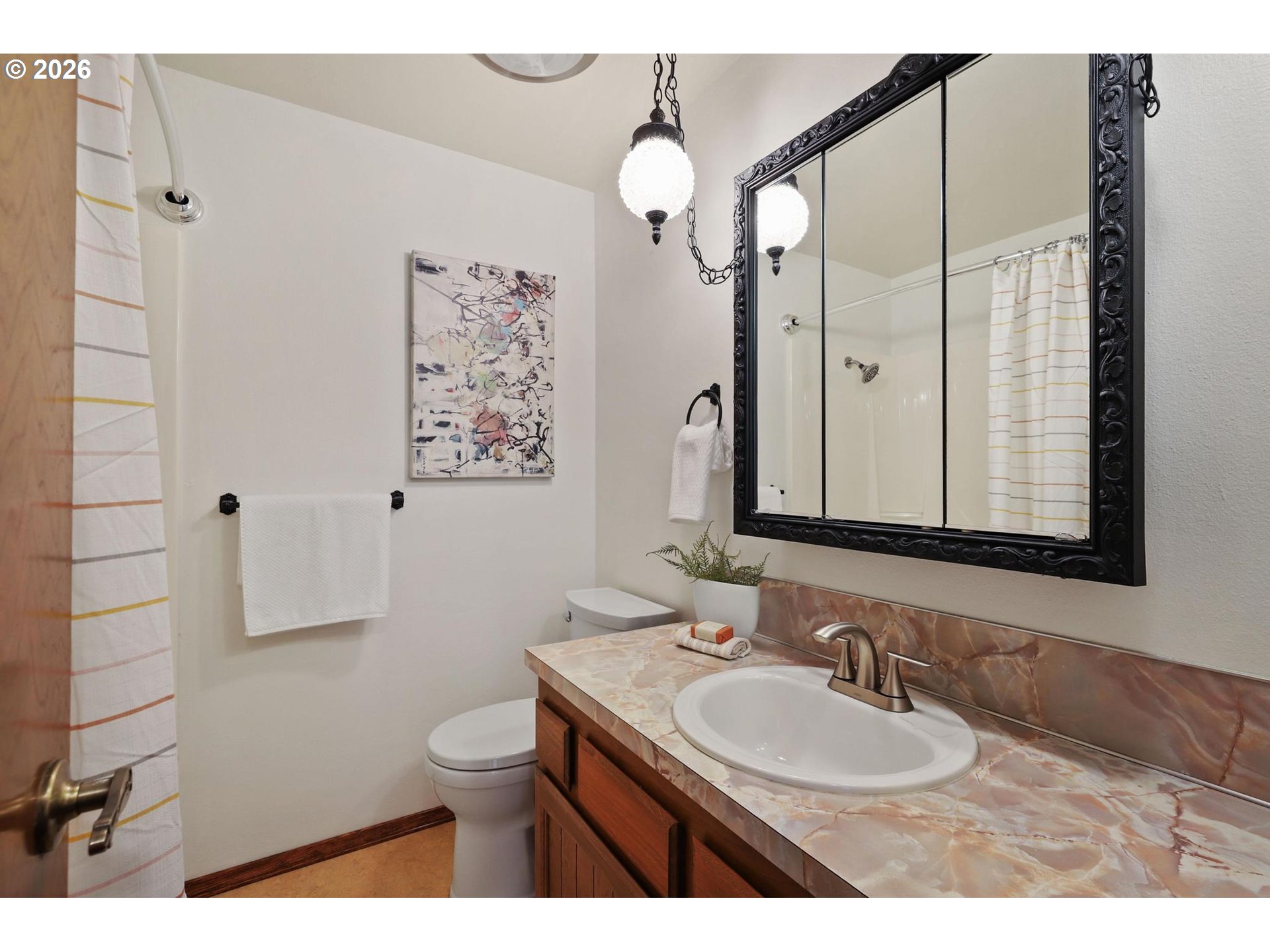 305 SE 84TH AVE