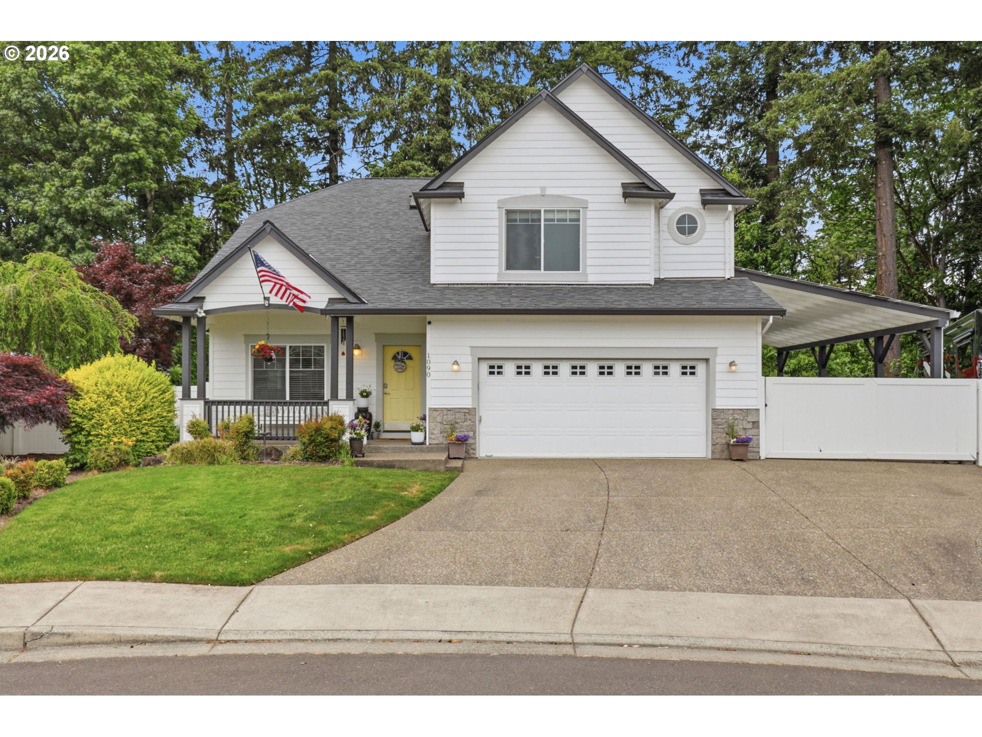 1090 N 26TH TER