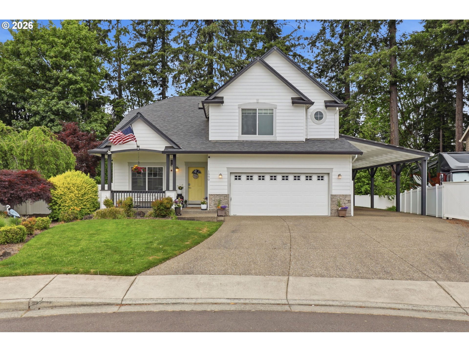 1090 N 26TH TER