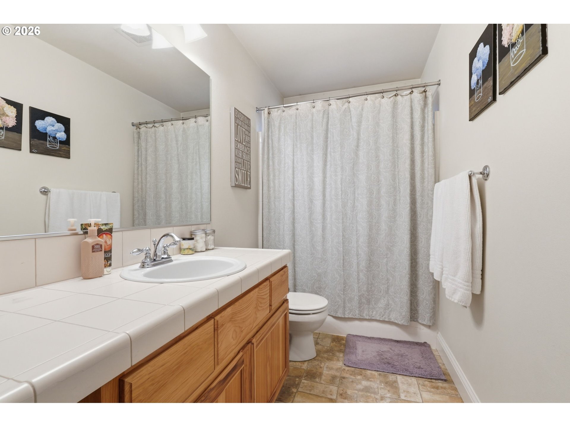 1090 N 26TH TER