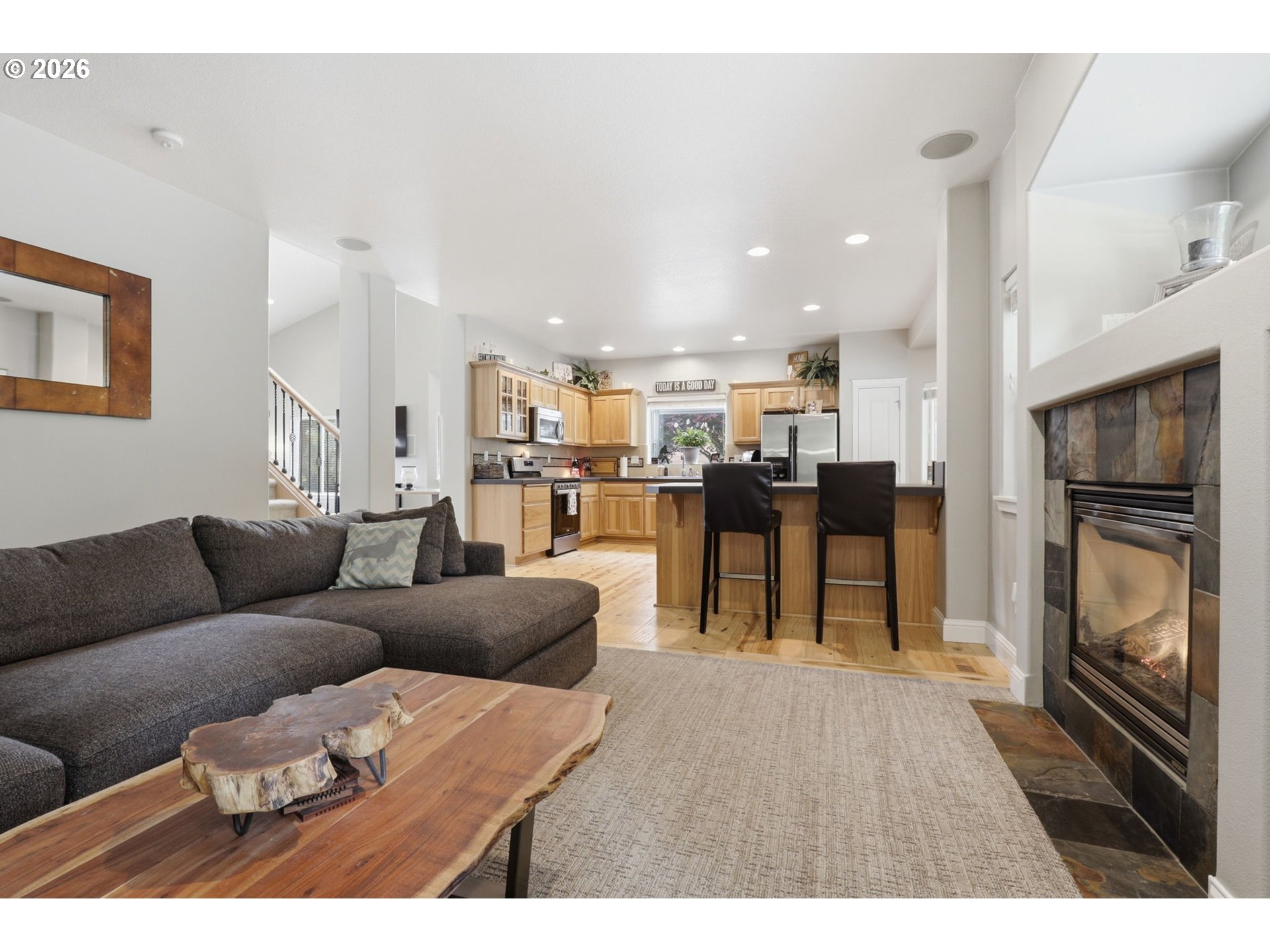 1090 N 26TH TER