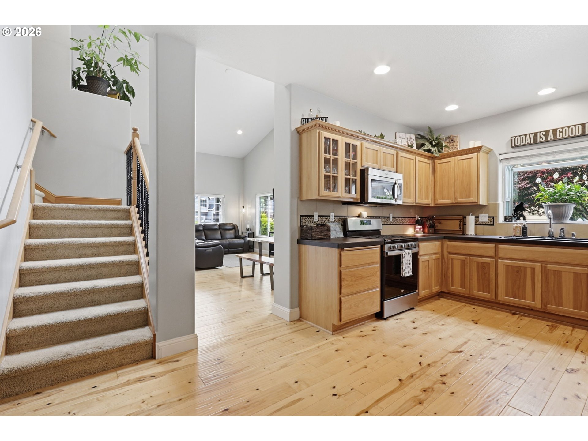 1090 N 26TH TER