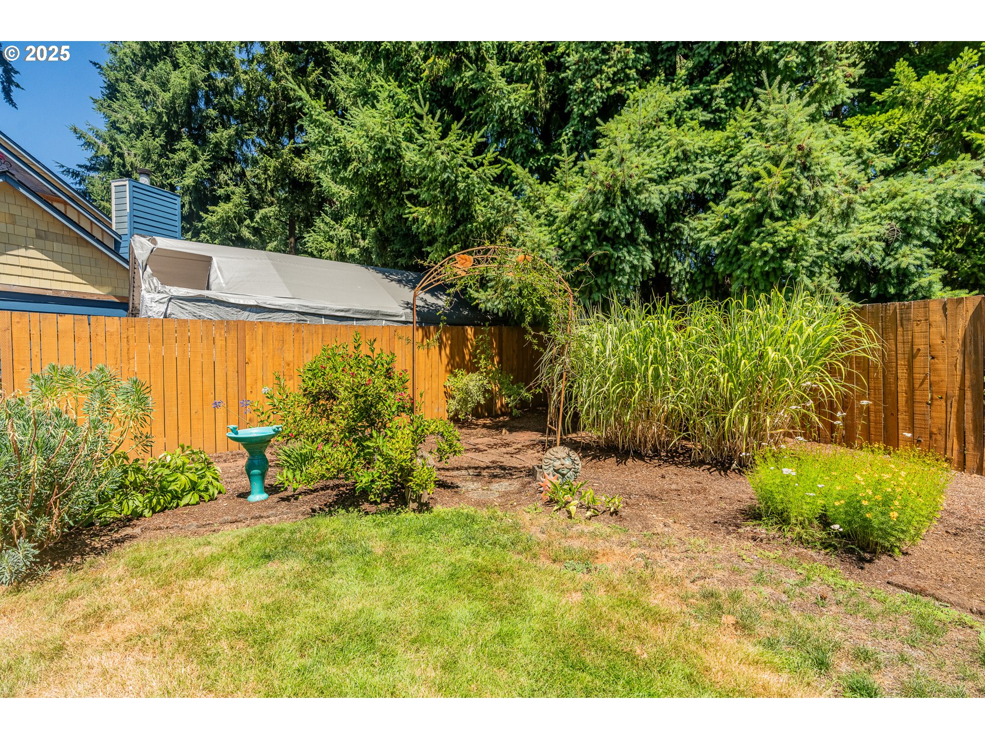15984 SE MARY ANN LN