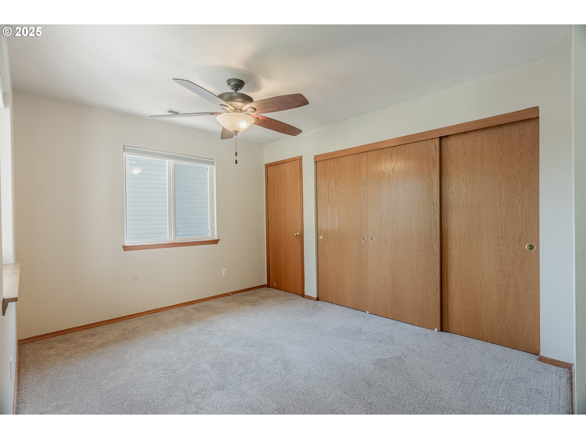 15984 SE MARY ANN LN