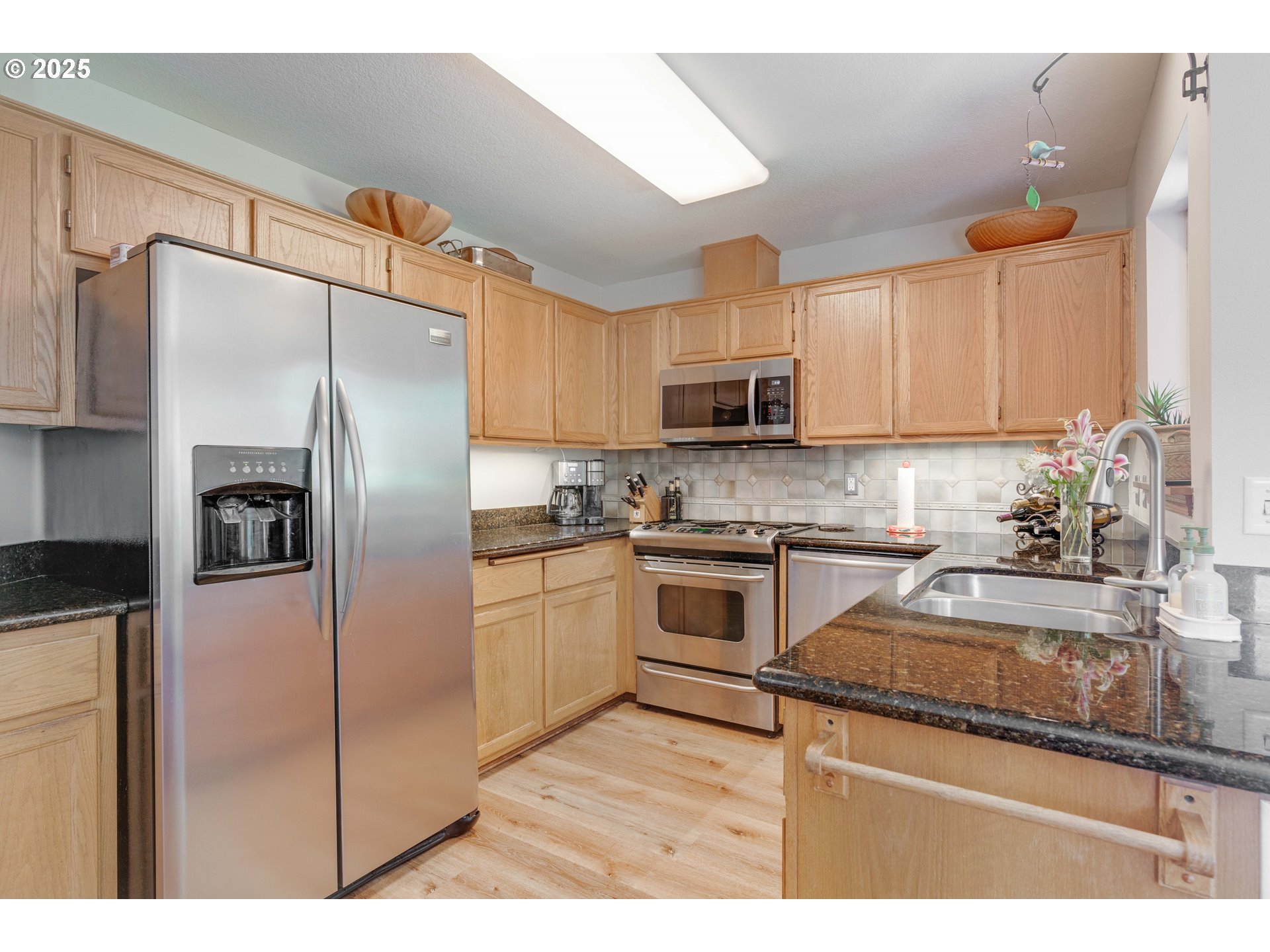 15984 SE MARY ANN LN
