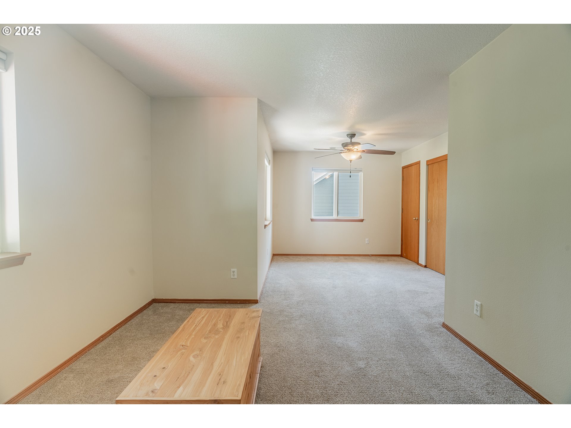 15984 SE MARY ANN LN