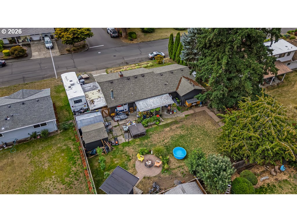 3001 NE AZALEA ST