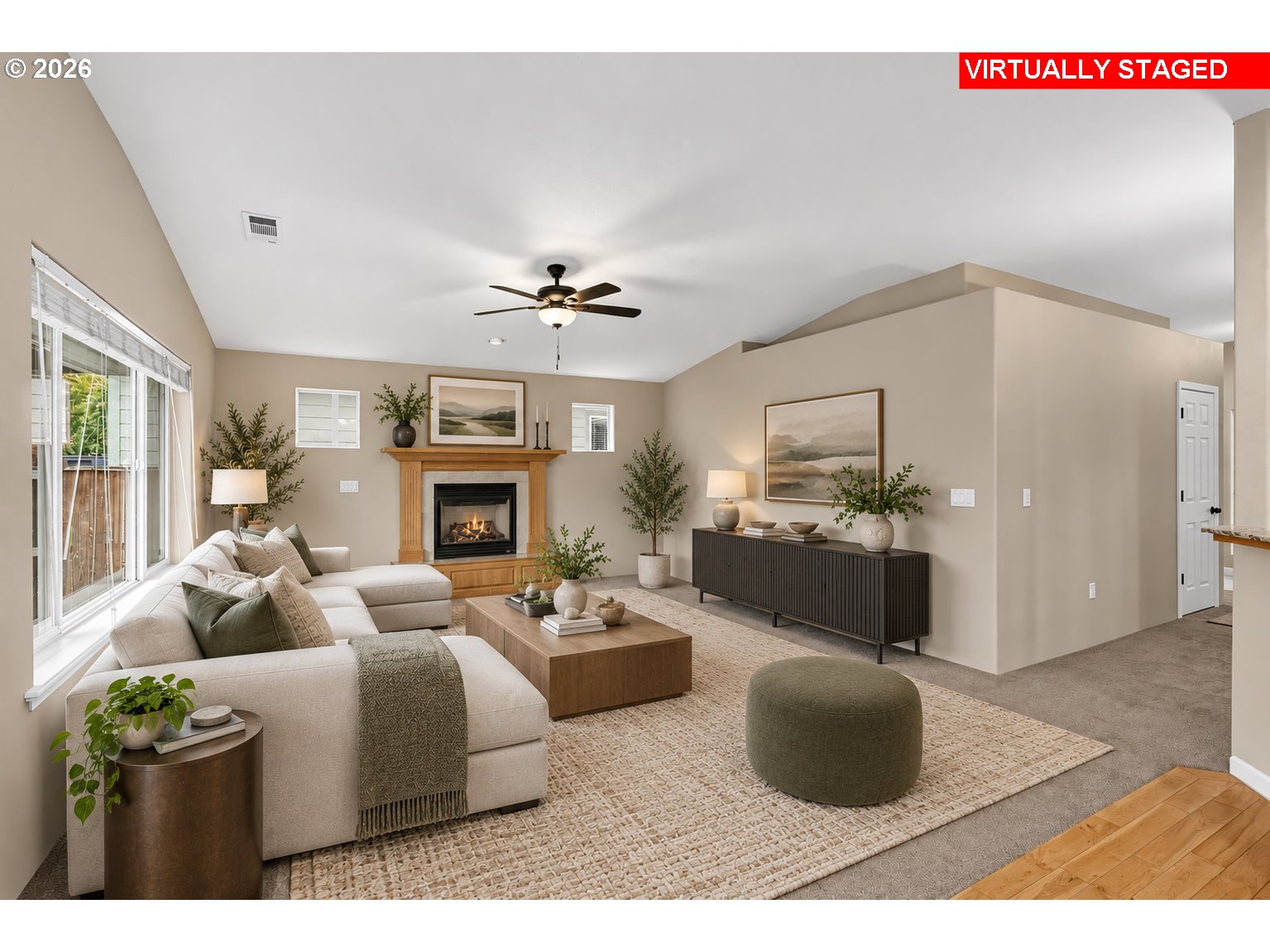 948 BLACK WOLF LN