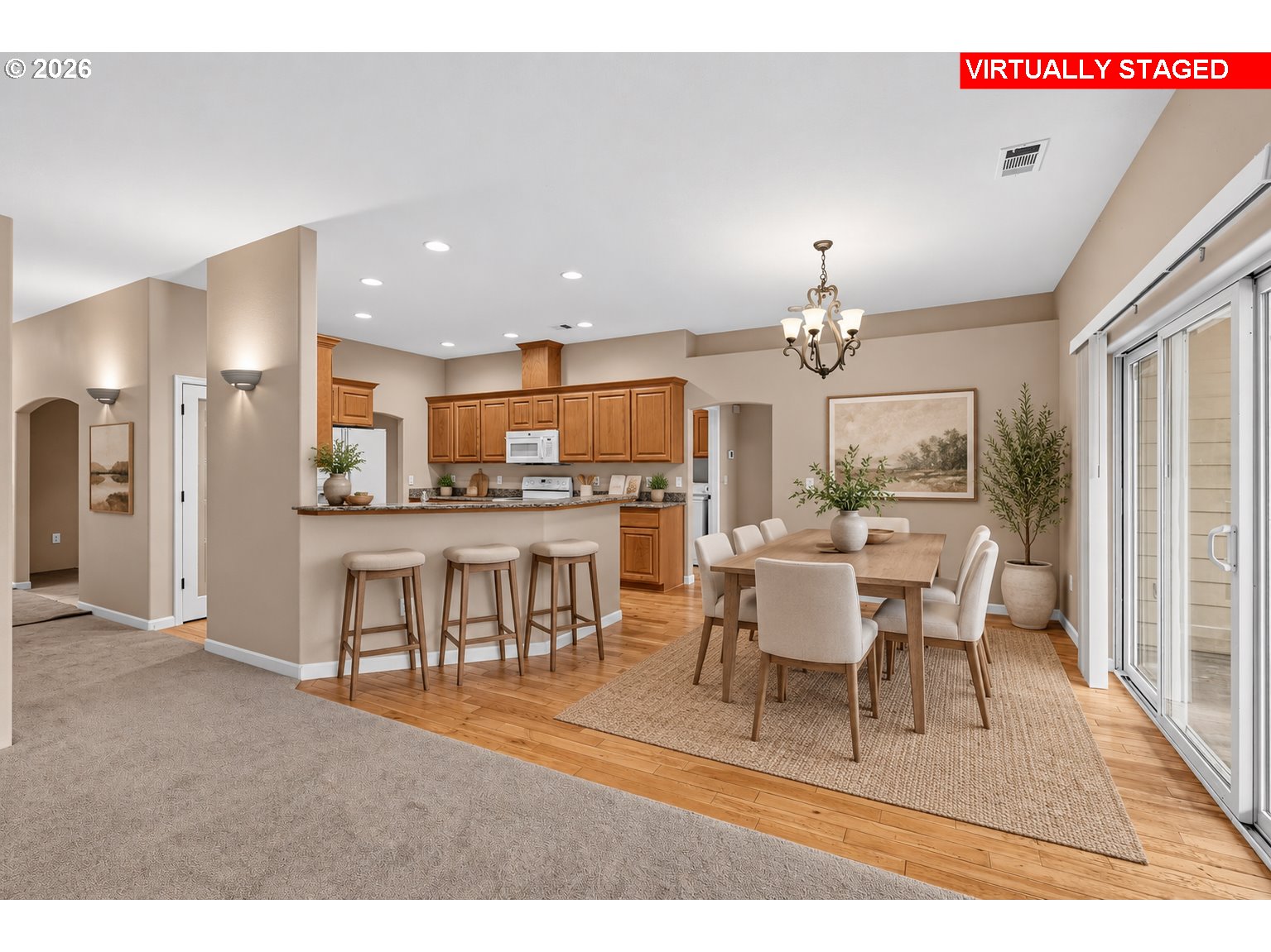 948 BLACK WOLF LN