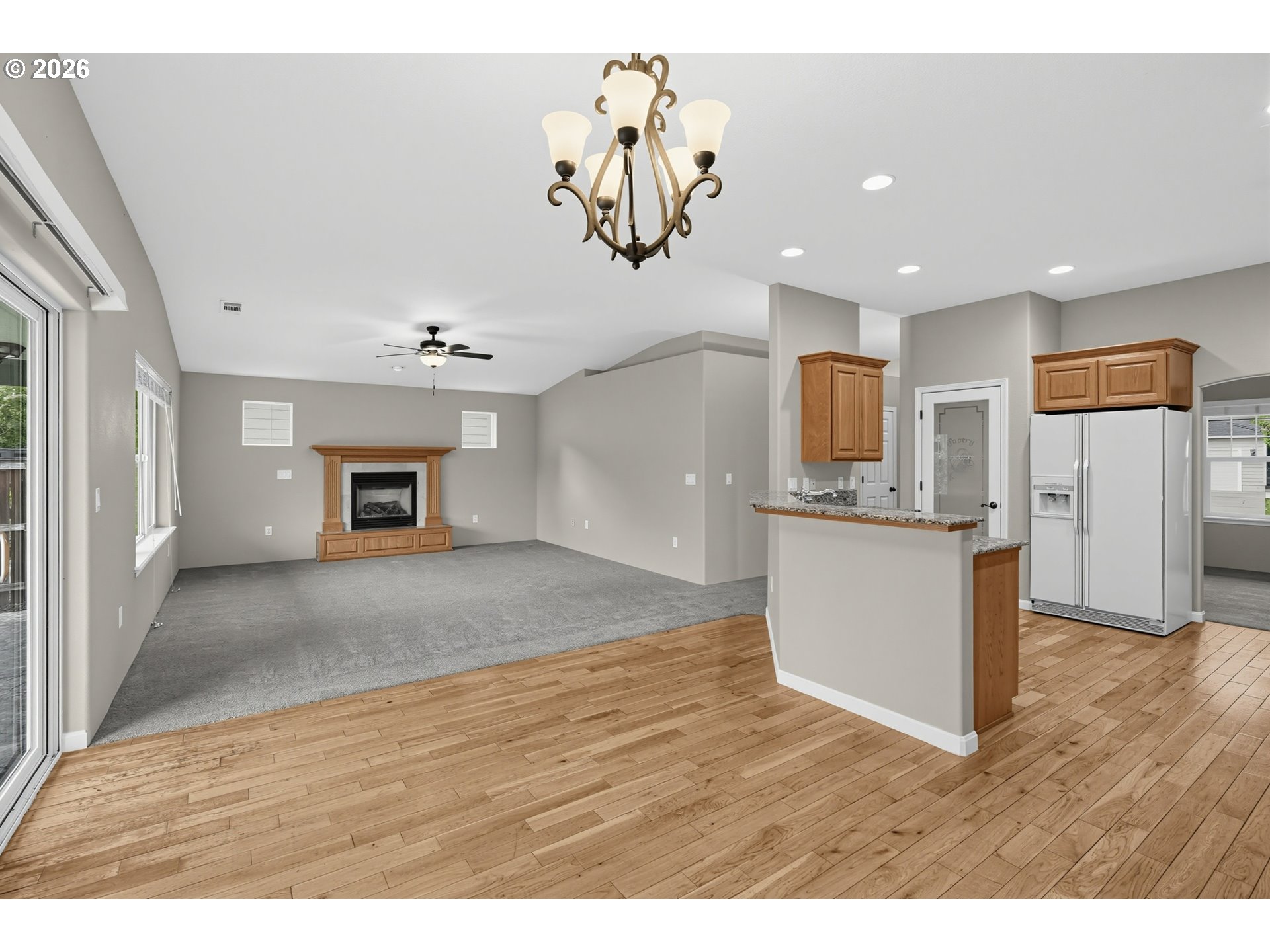 948 BLACK WOLF LN
