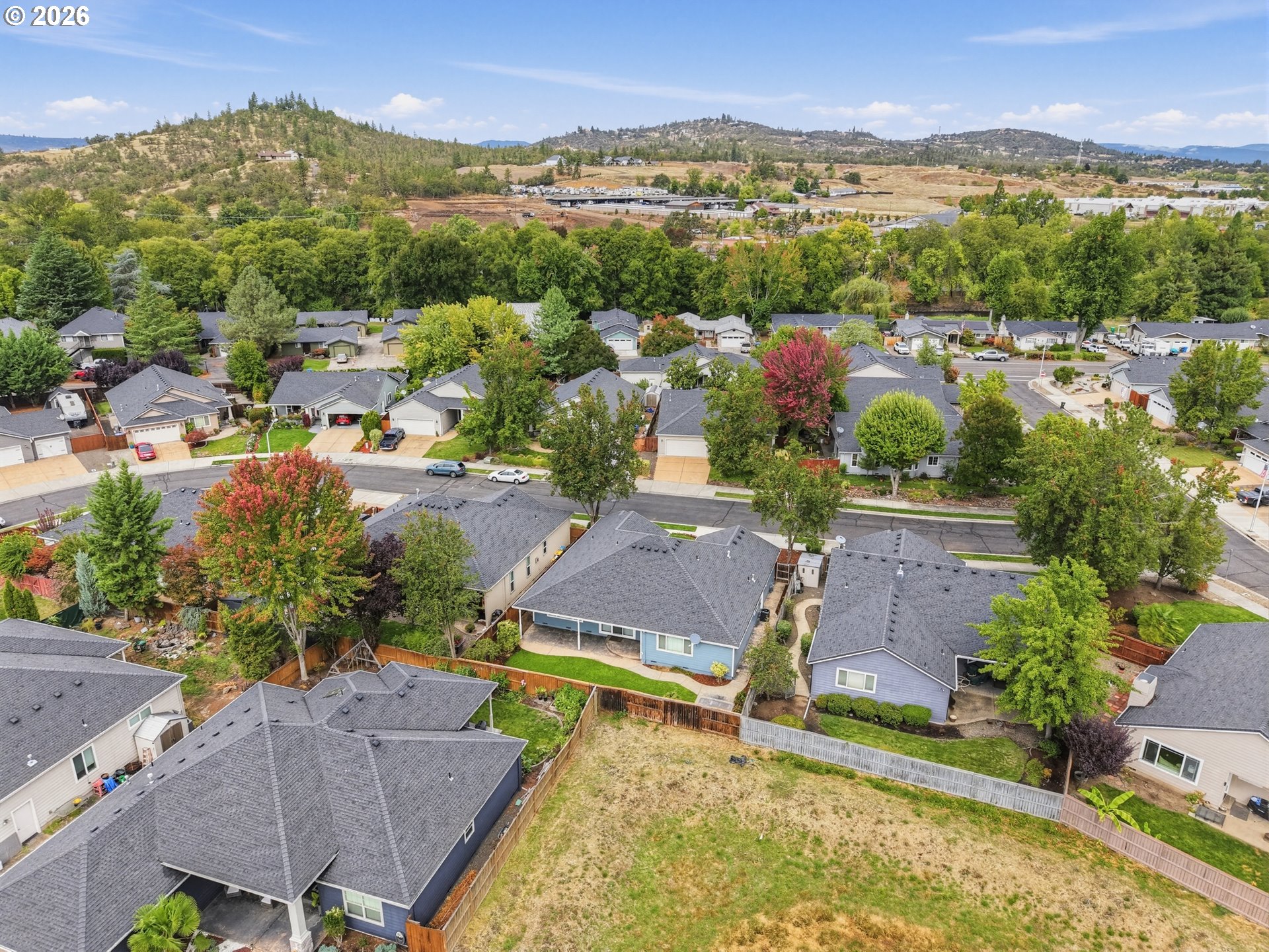 948 BLACK WOLF LN