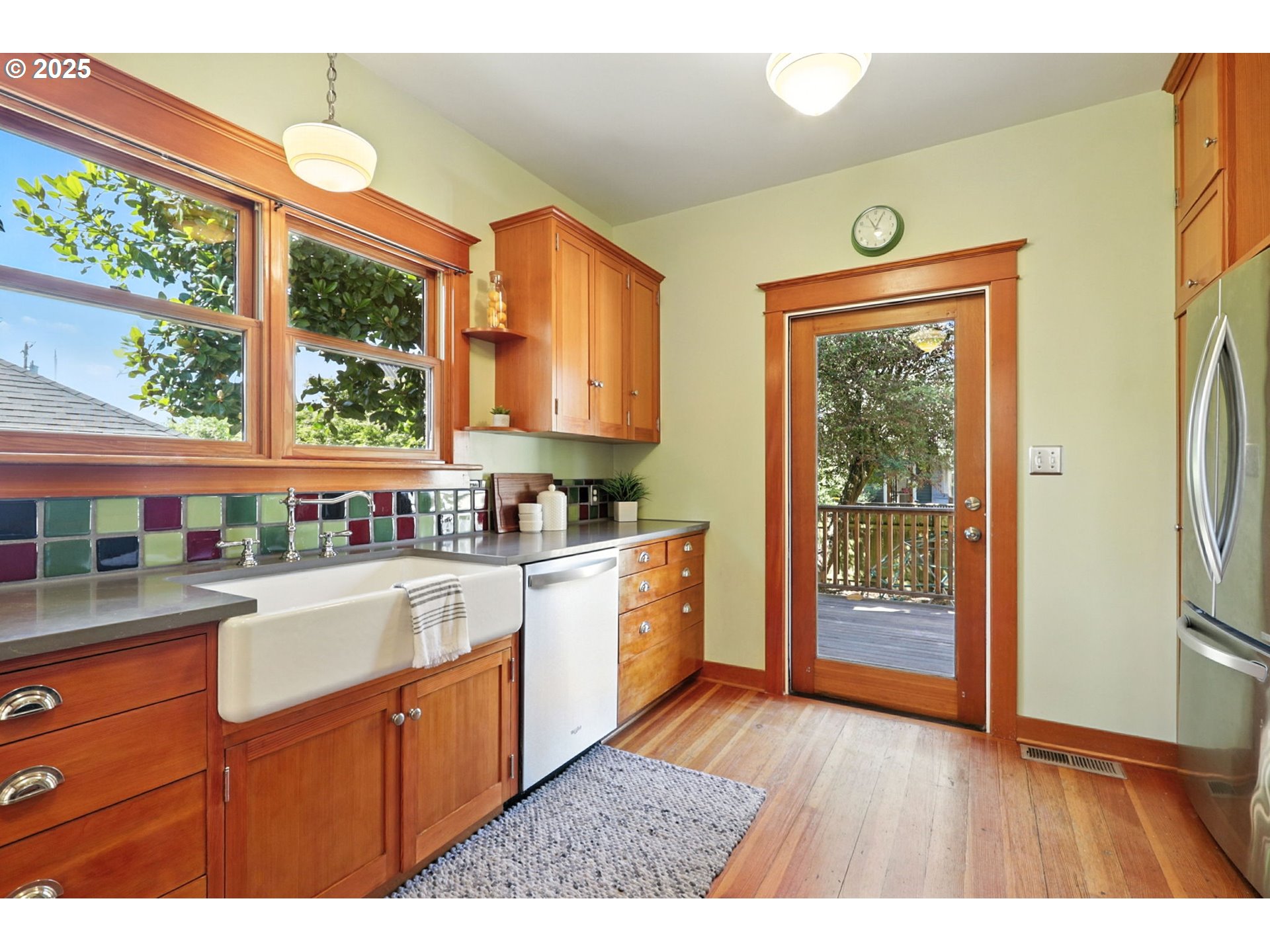 2537 NE 50TH AVE