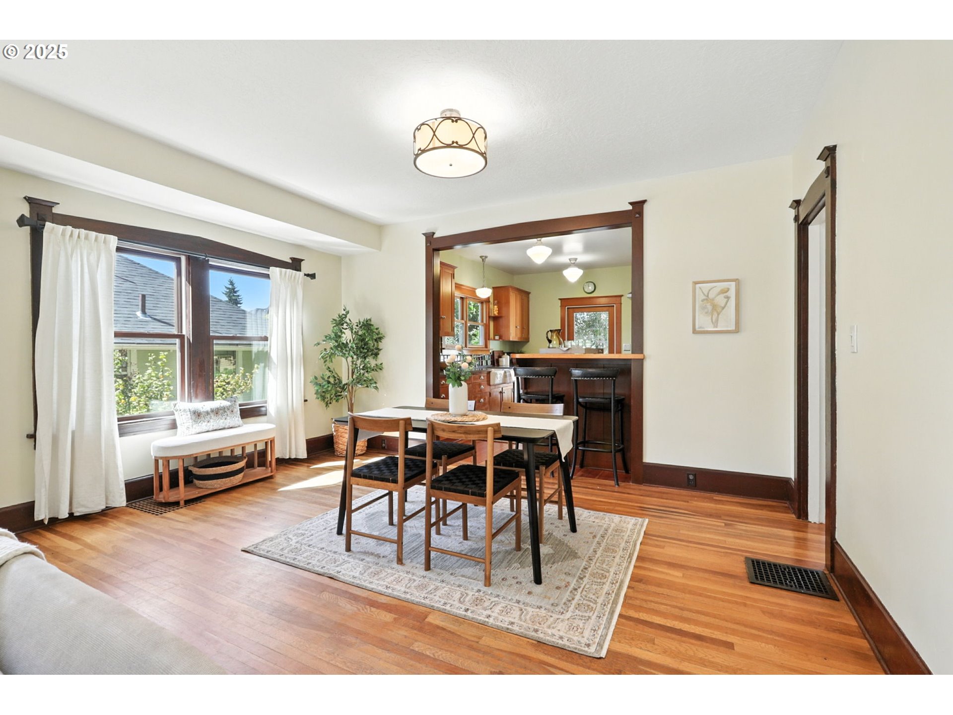 2537 NE 50TH AVE