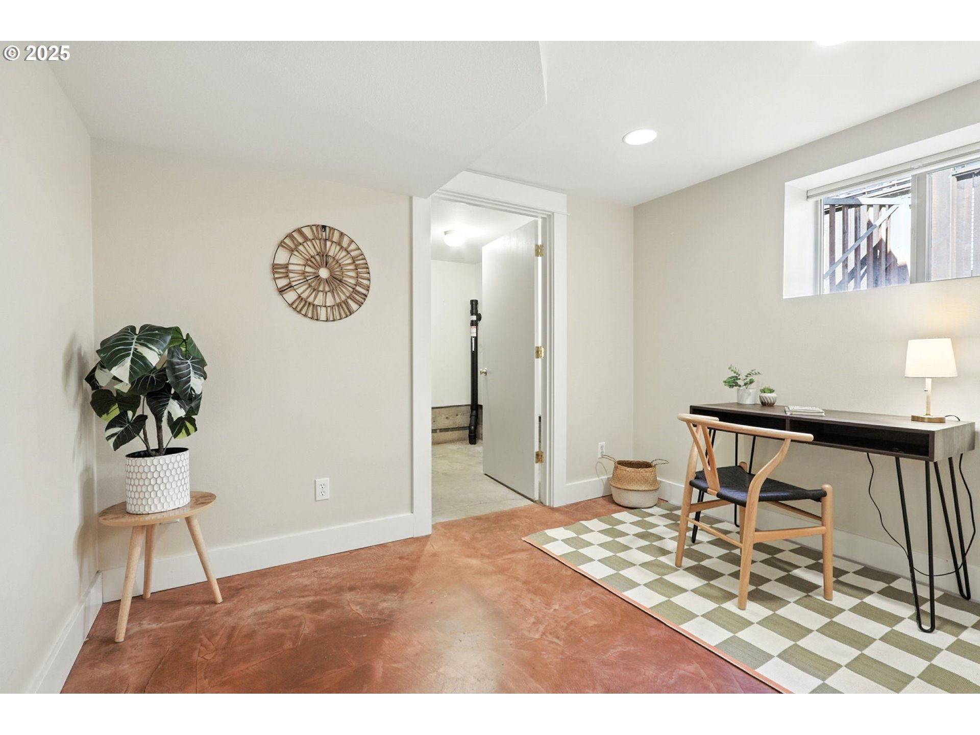 2537 NE 50TH AVE