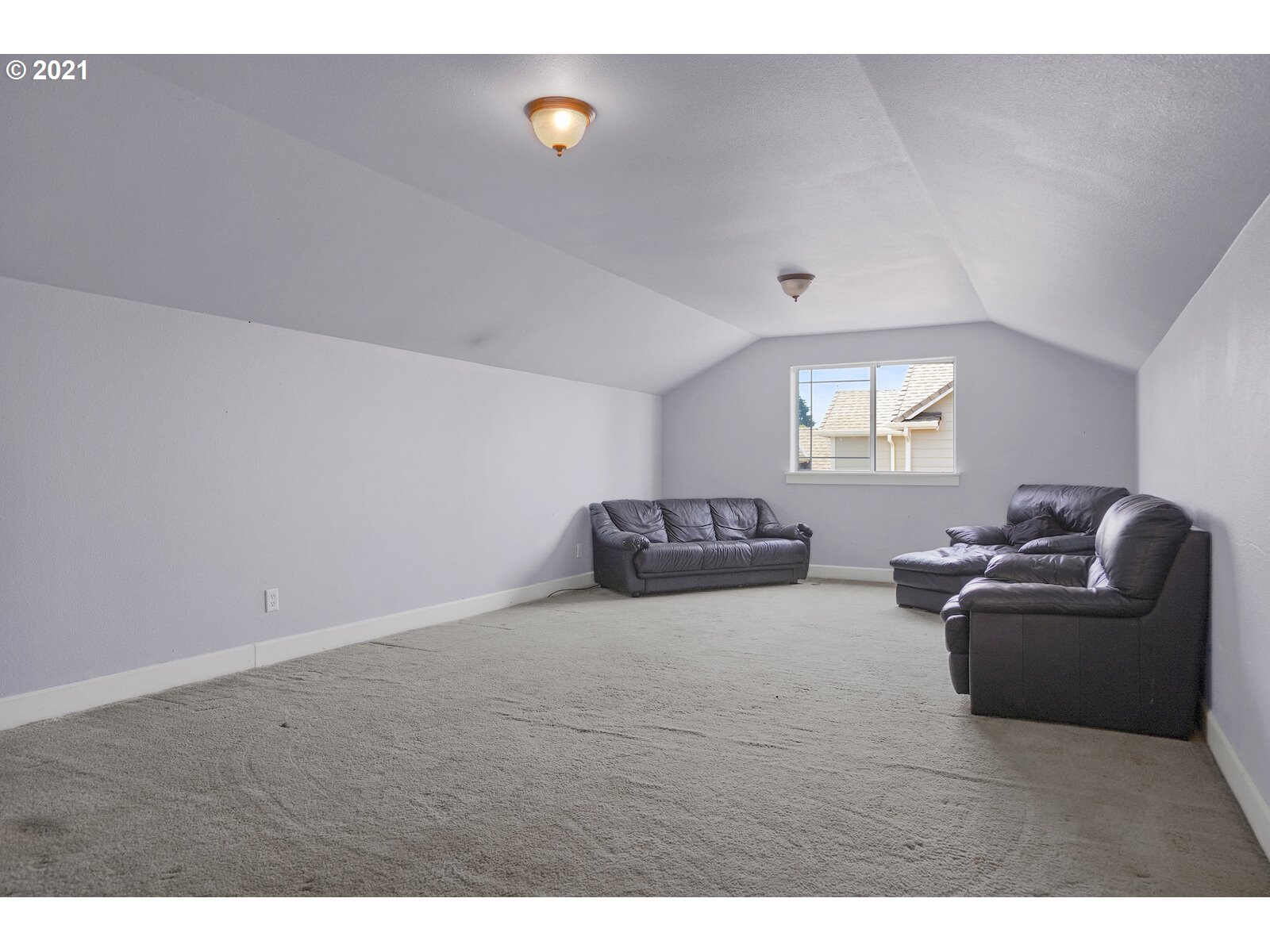 2187 DEERWIND AVE NW