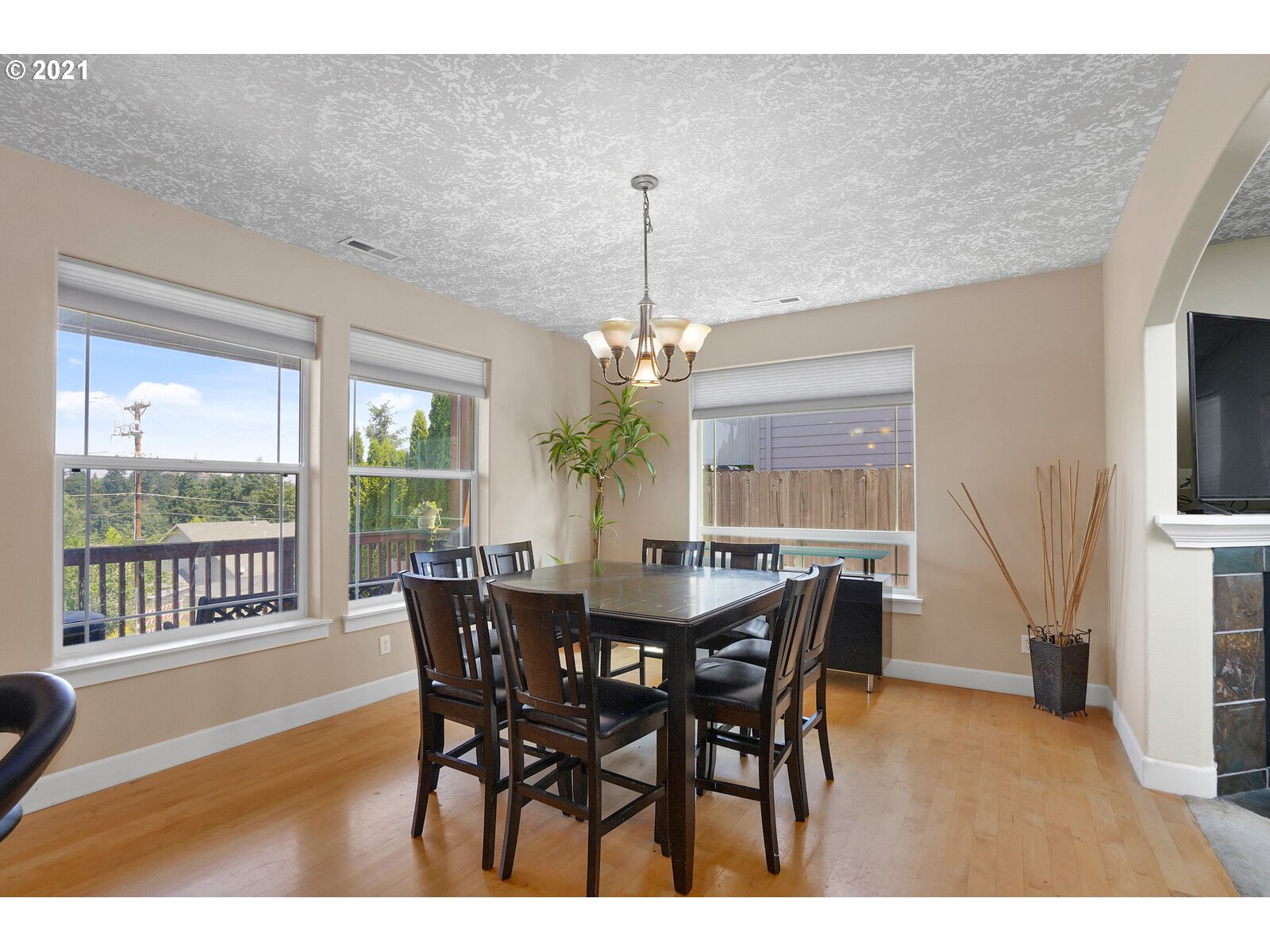 2187 DEERWIND AVE NW