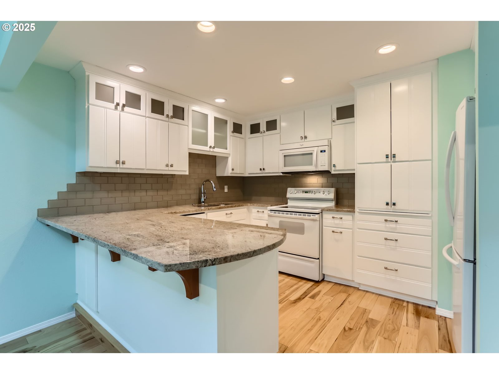 4570 SW COMUS PL 8-D