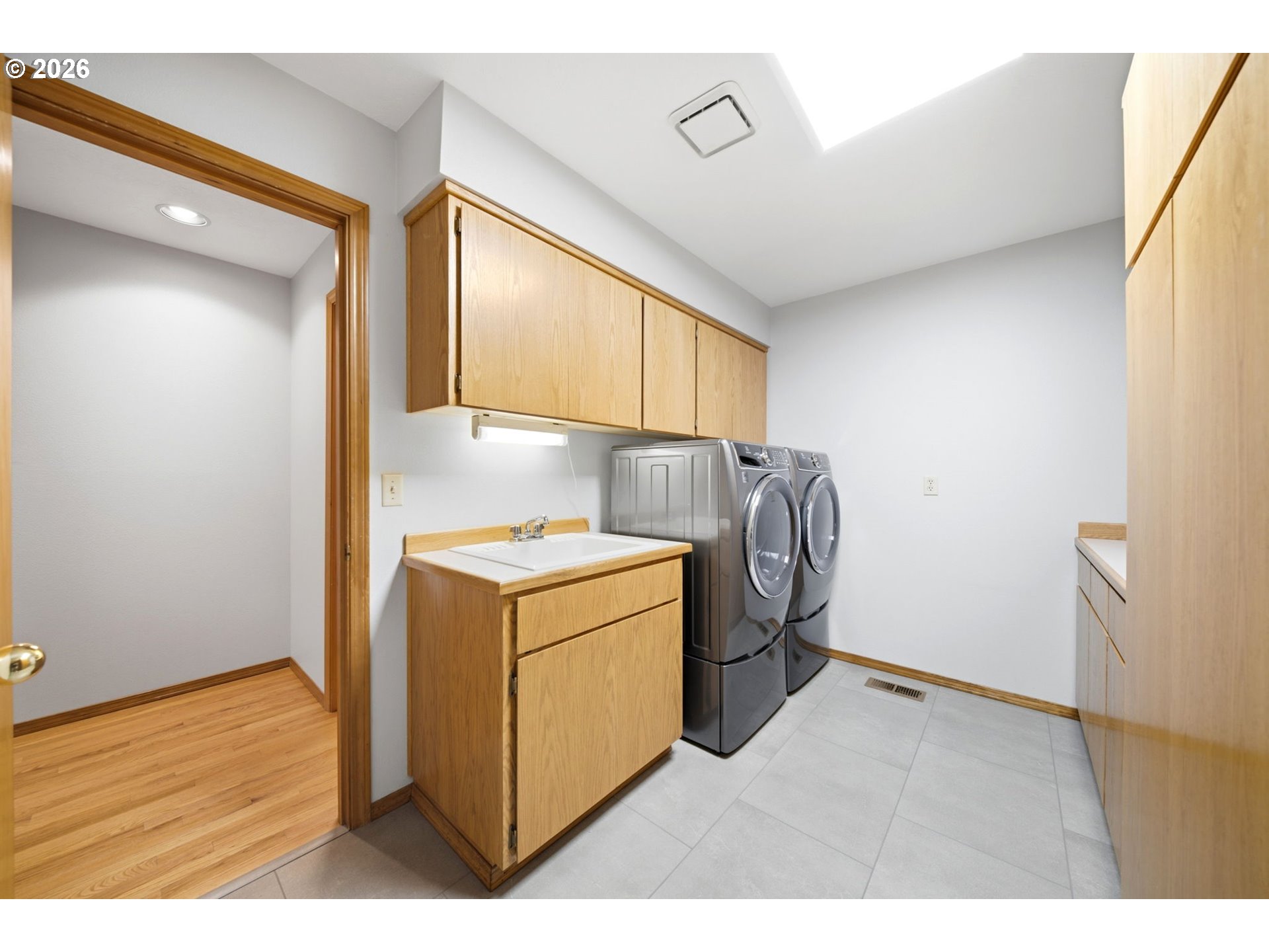 2647 SW Sylvania TER
