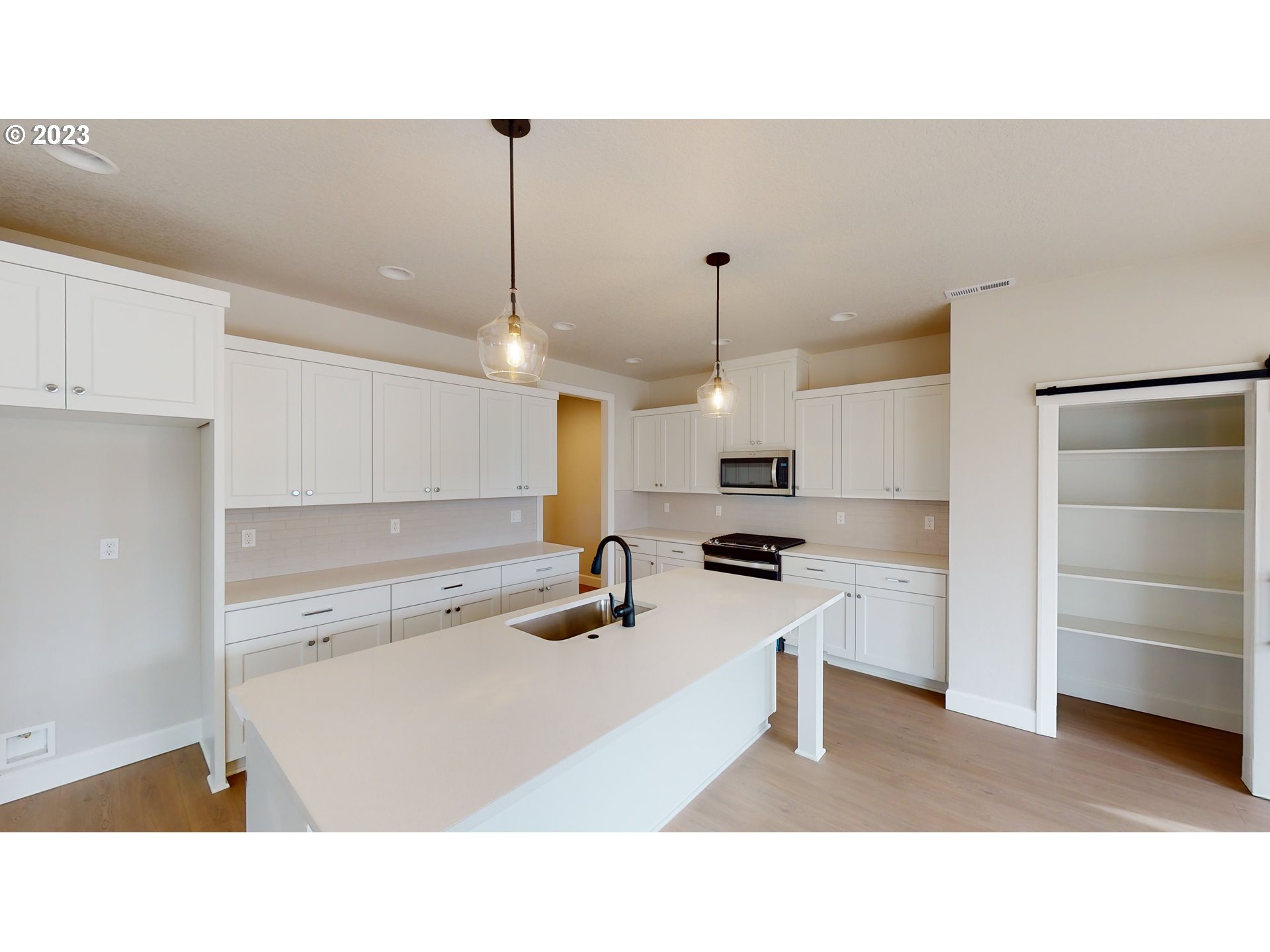 865 NE 17th AVE Lot 3