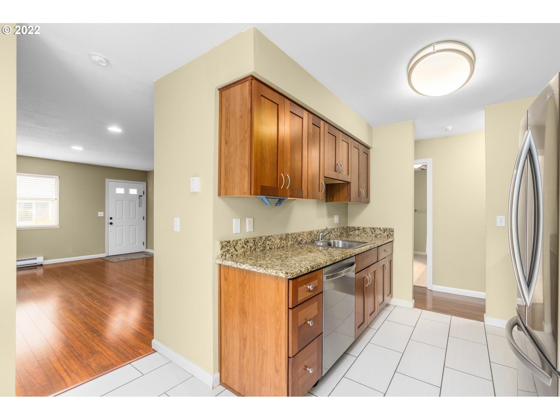 2527 SW SPRING GARDEN ST # 1