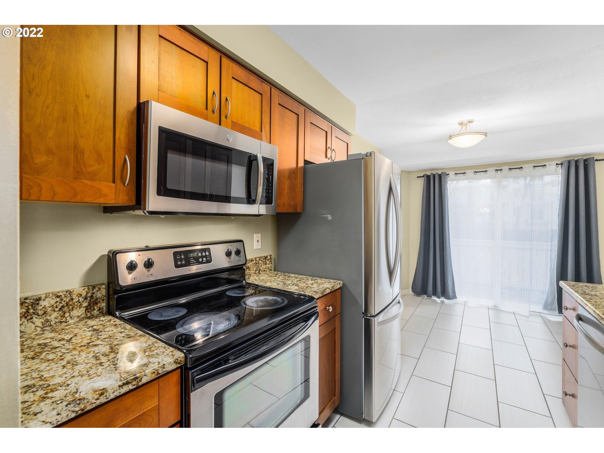 2527 SW SPRING GARDEN ST # 1