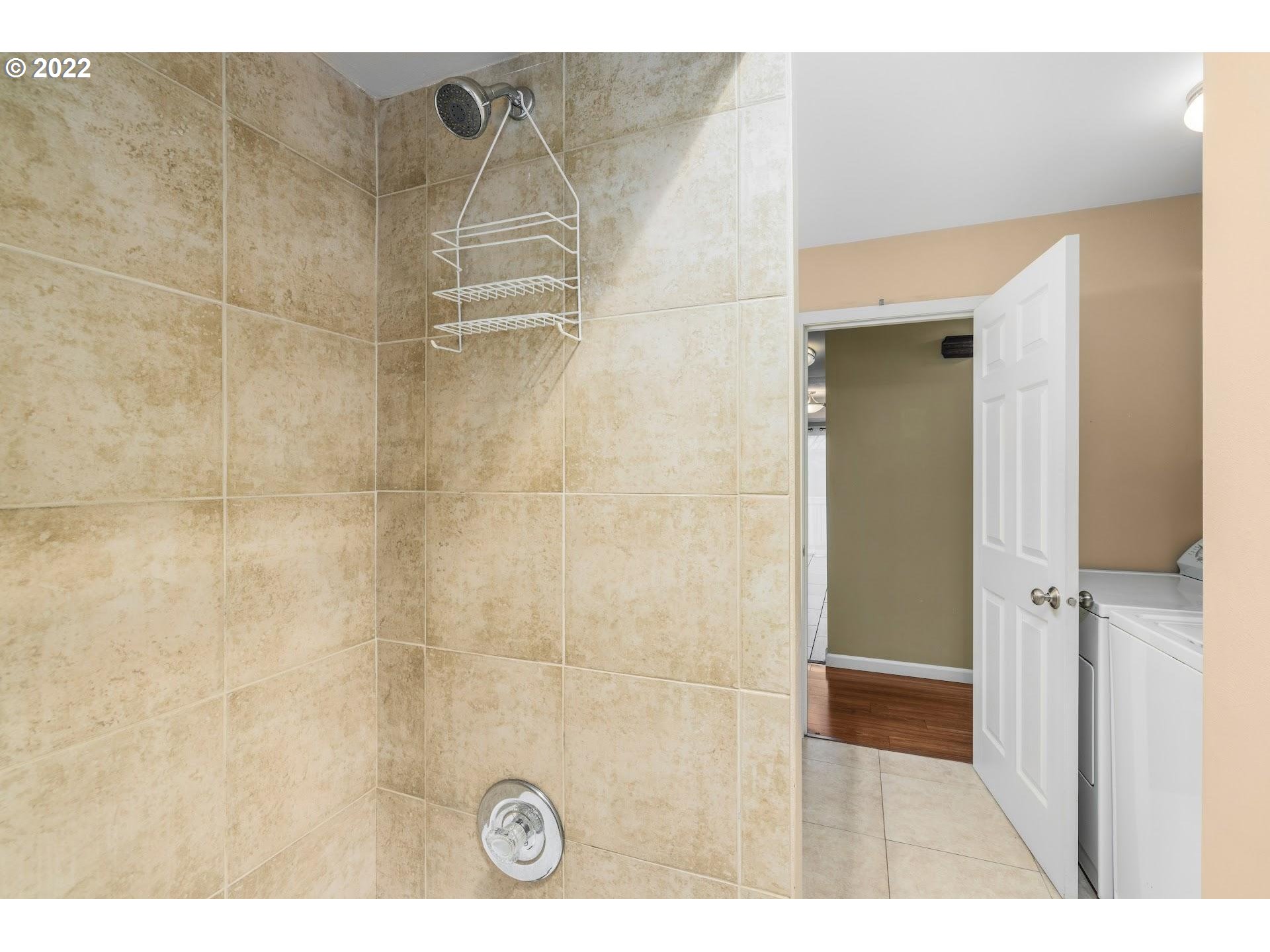 2527 SW SPRING GARDEN ST # 1