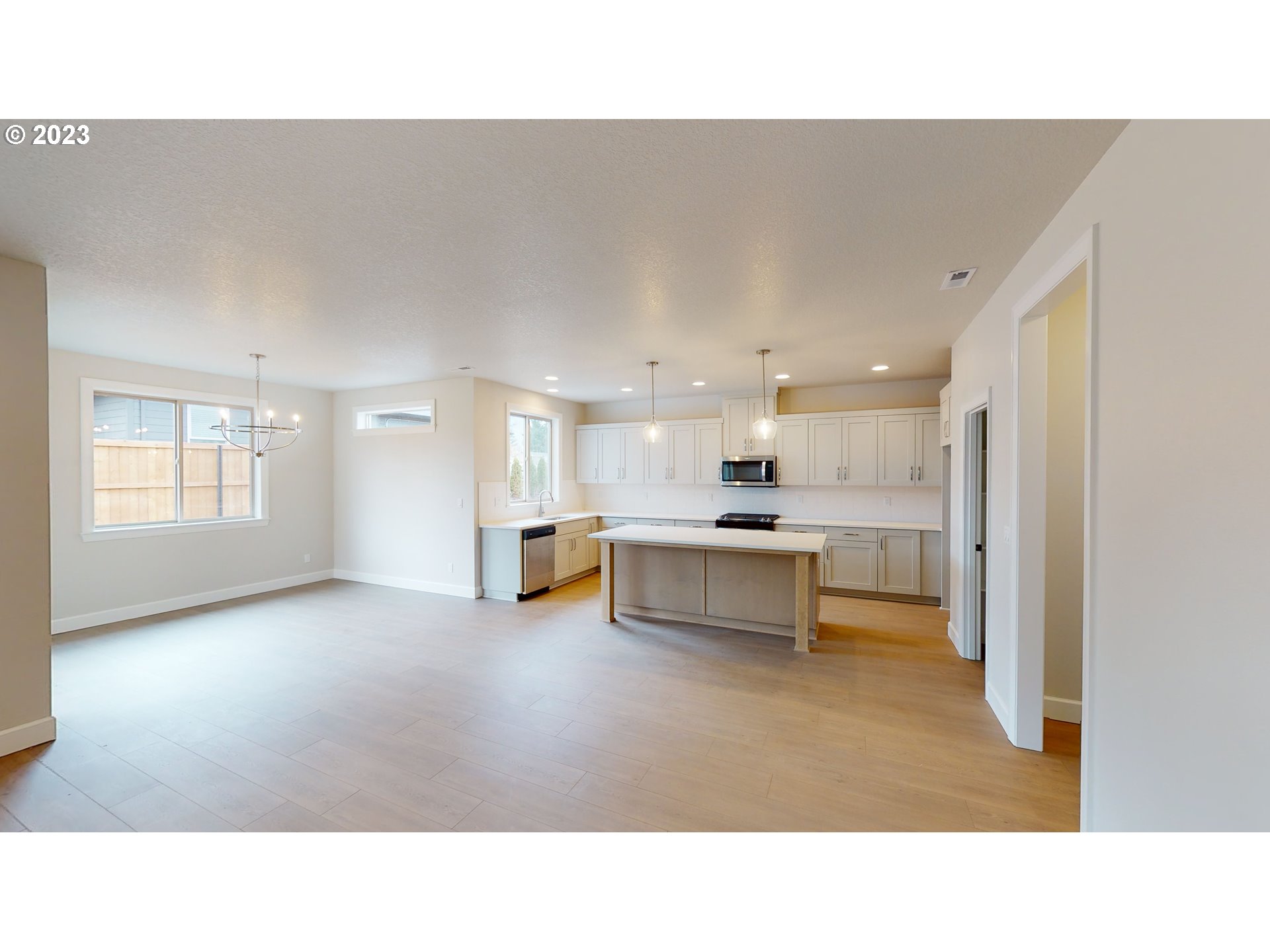 923 NE 17th AVE Lot 6