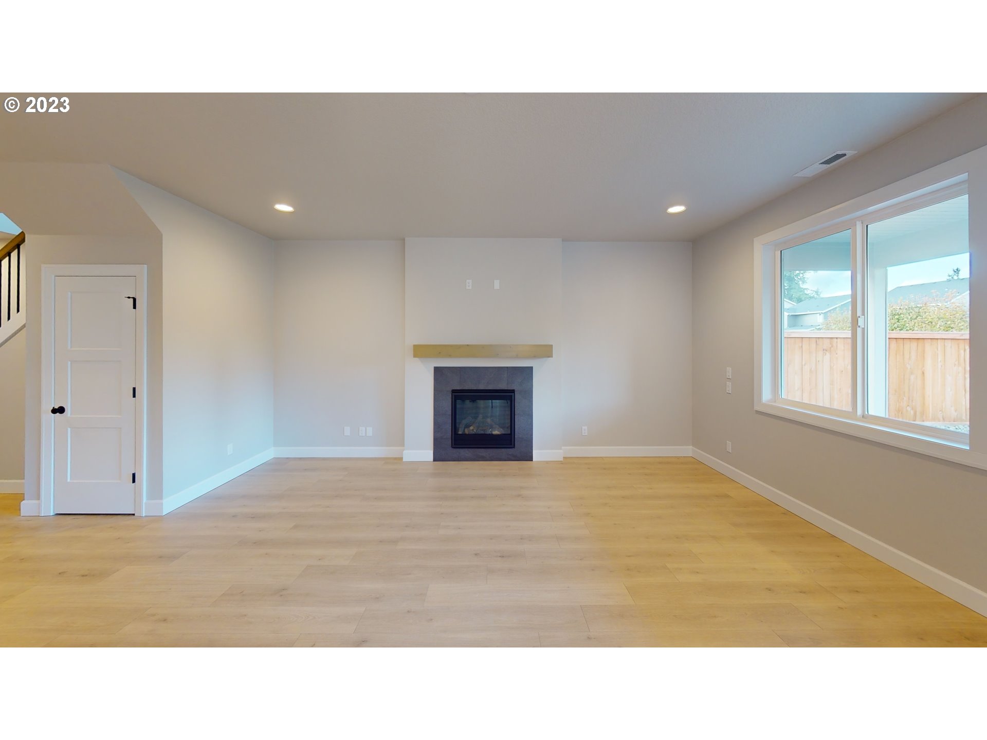 1012 NE 17th AVE L 22