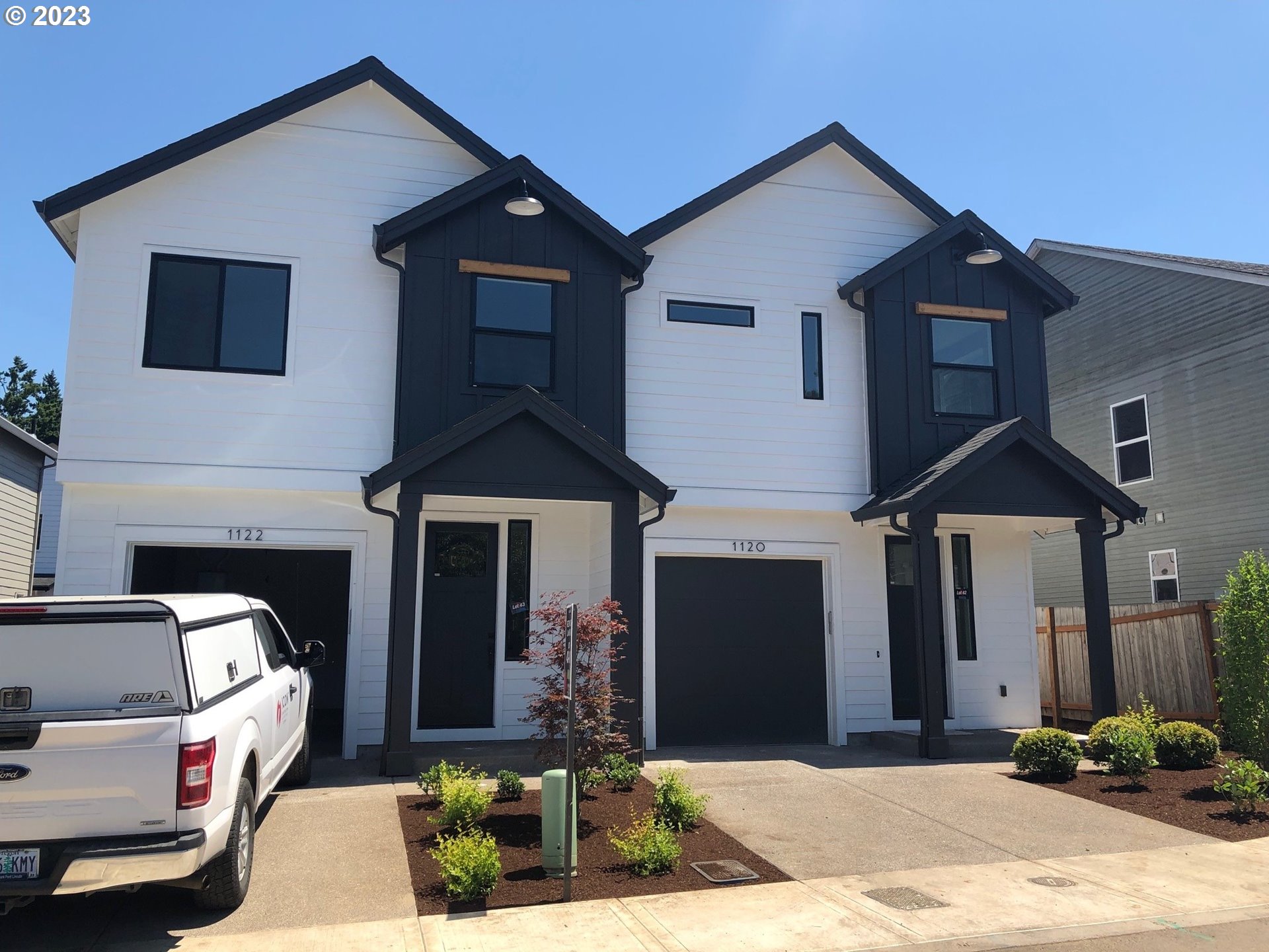 1122 Lilium LN 43