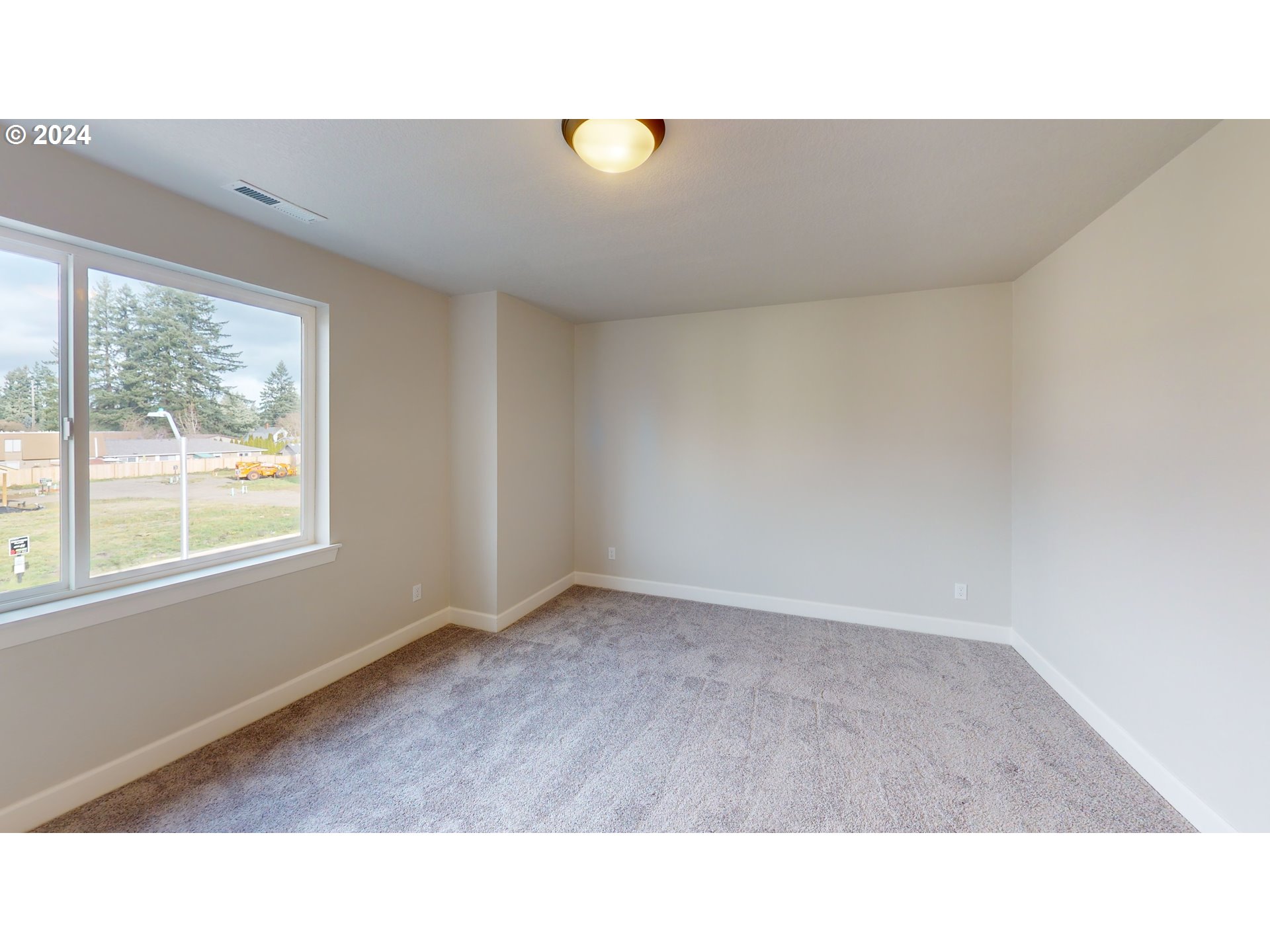 831 NE 17th AVE Lot 1