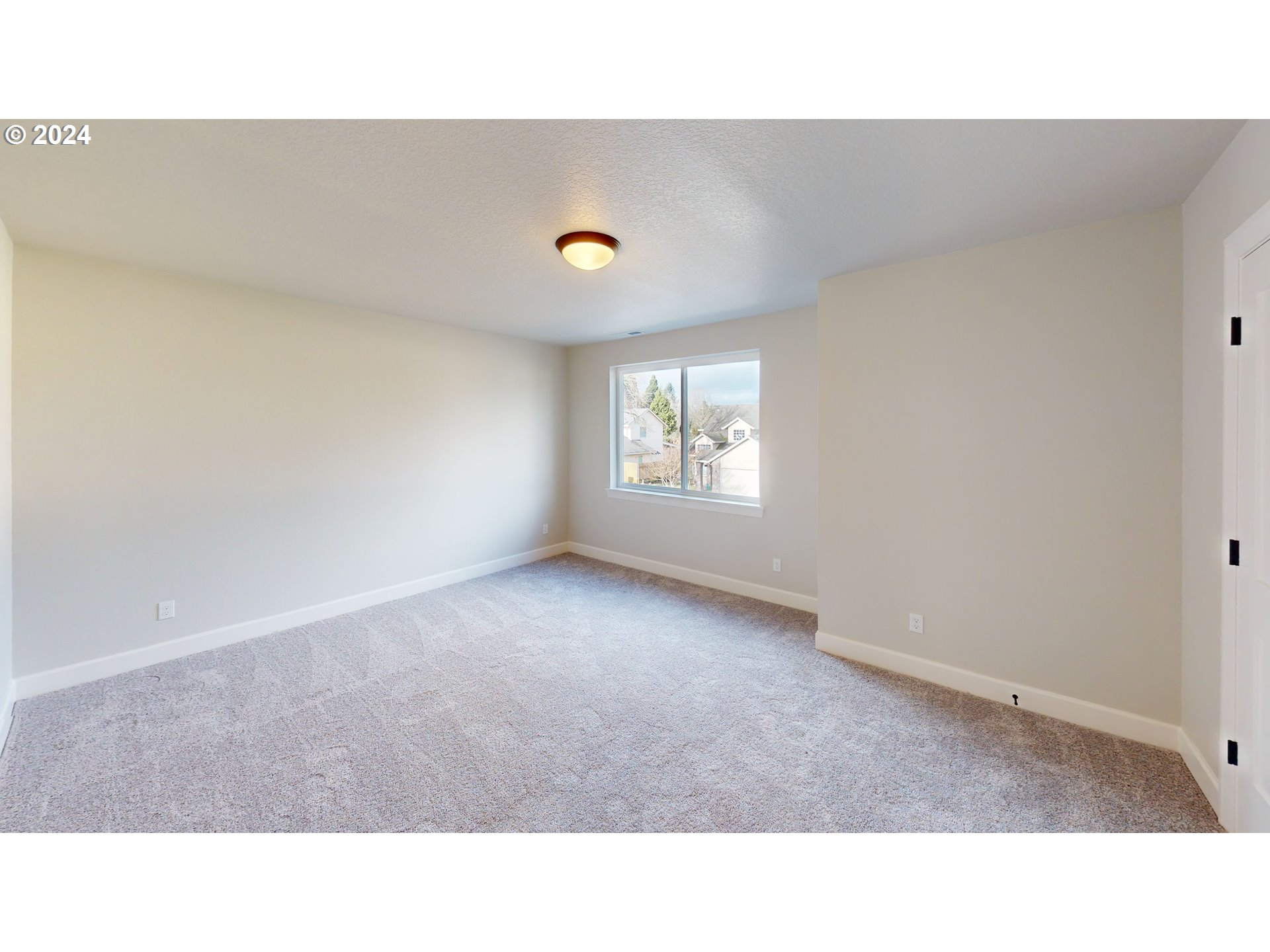 831 NE 17th AVE Lot 1